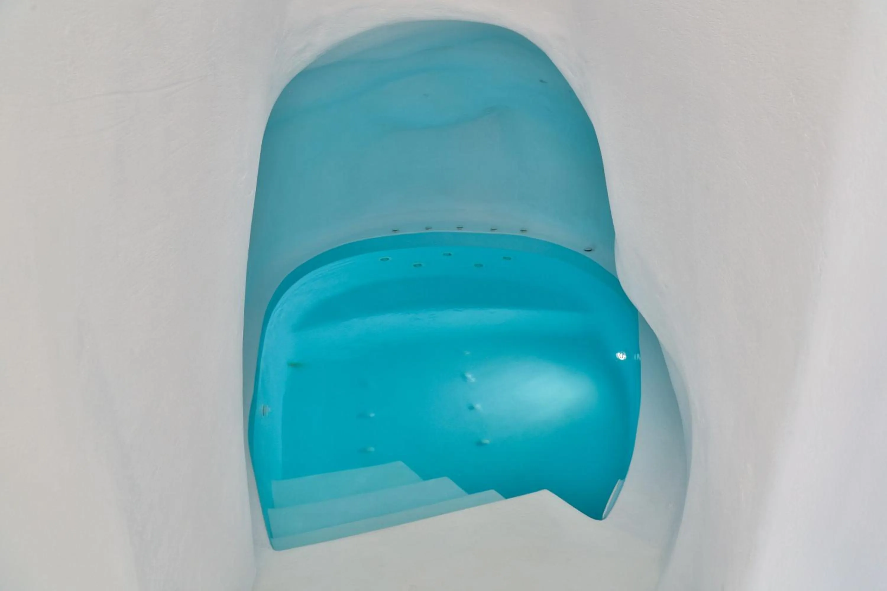 Hot Tub in Trieris Villa & Suites