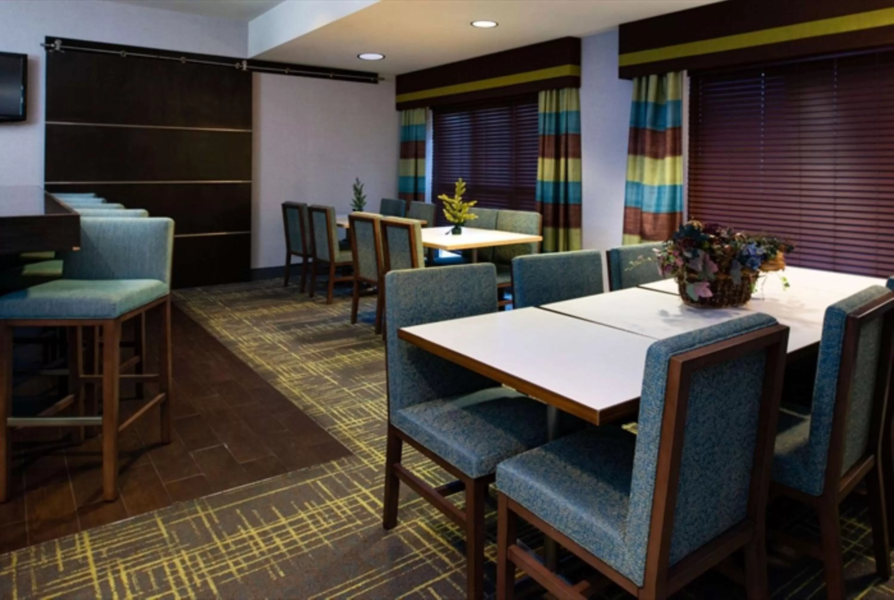 Breakfast in Hampton Inn Glenwood Springs