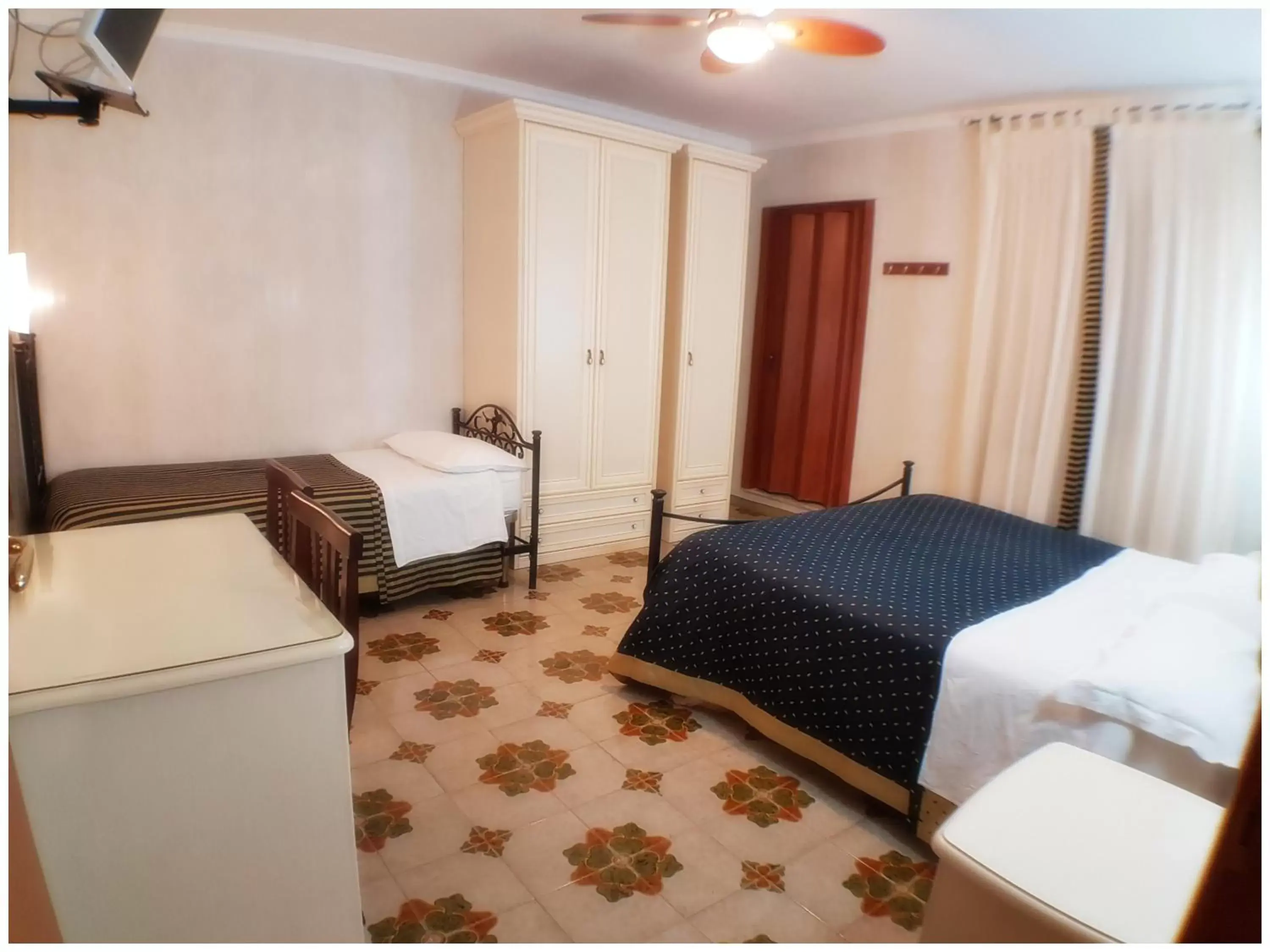 Bed in Hotel Pisani Bed in Hotel Pisani