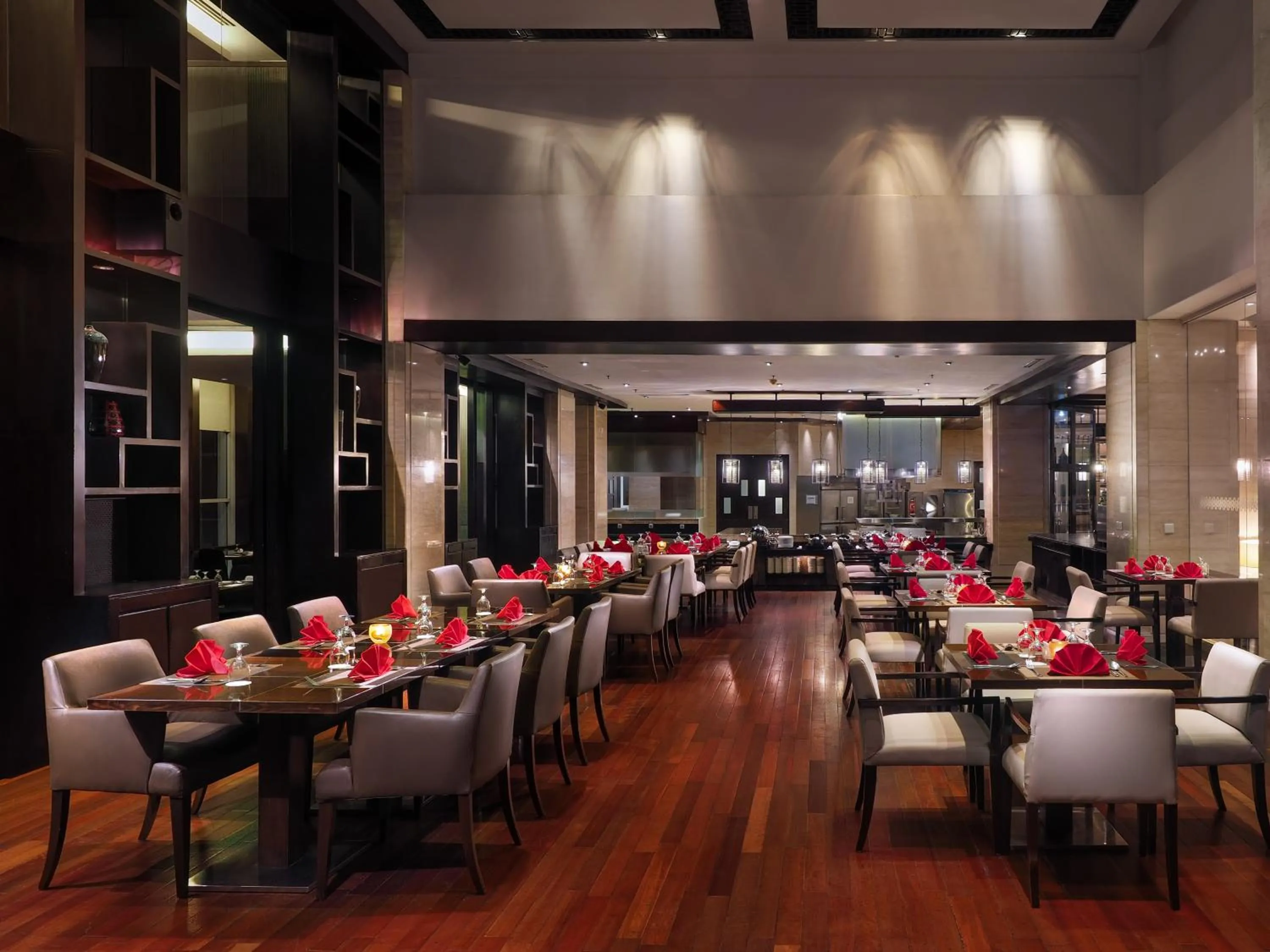 Restaurant/places to eat in Aryaduta Medan