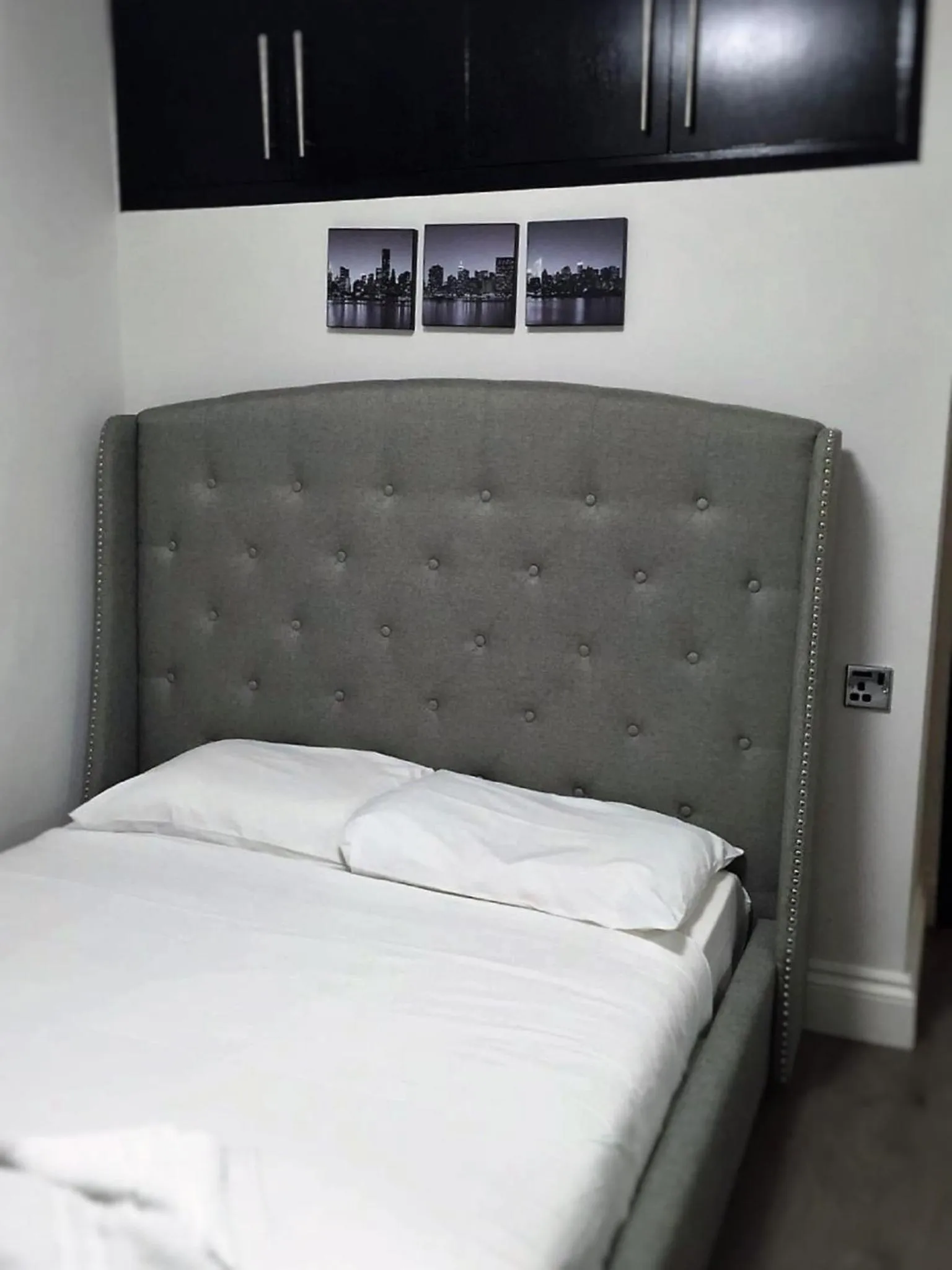 Bed in Imperial Court Suites