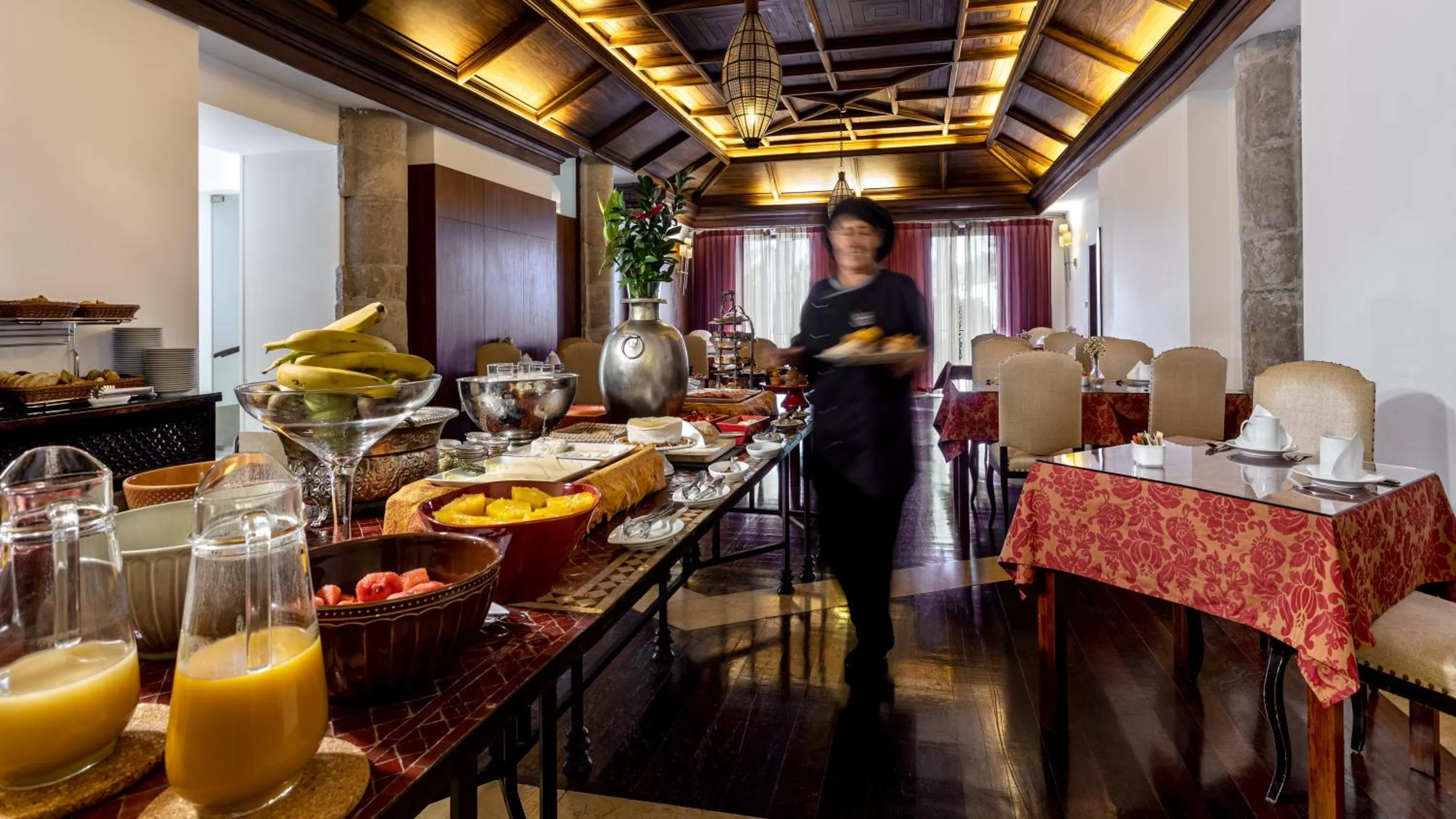 Restaurant/places to eat in Pousada Convento de Tavira