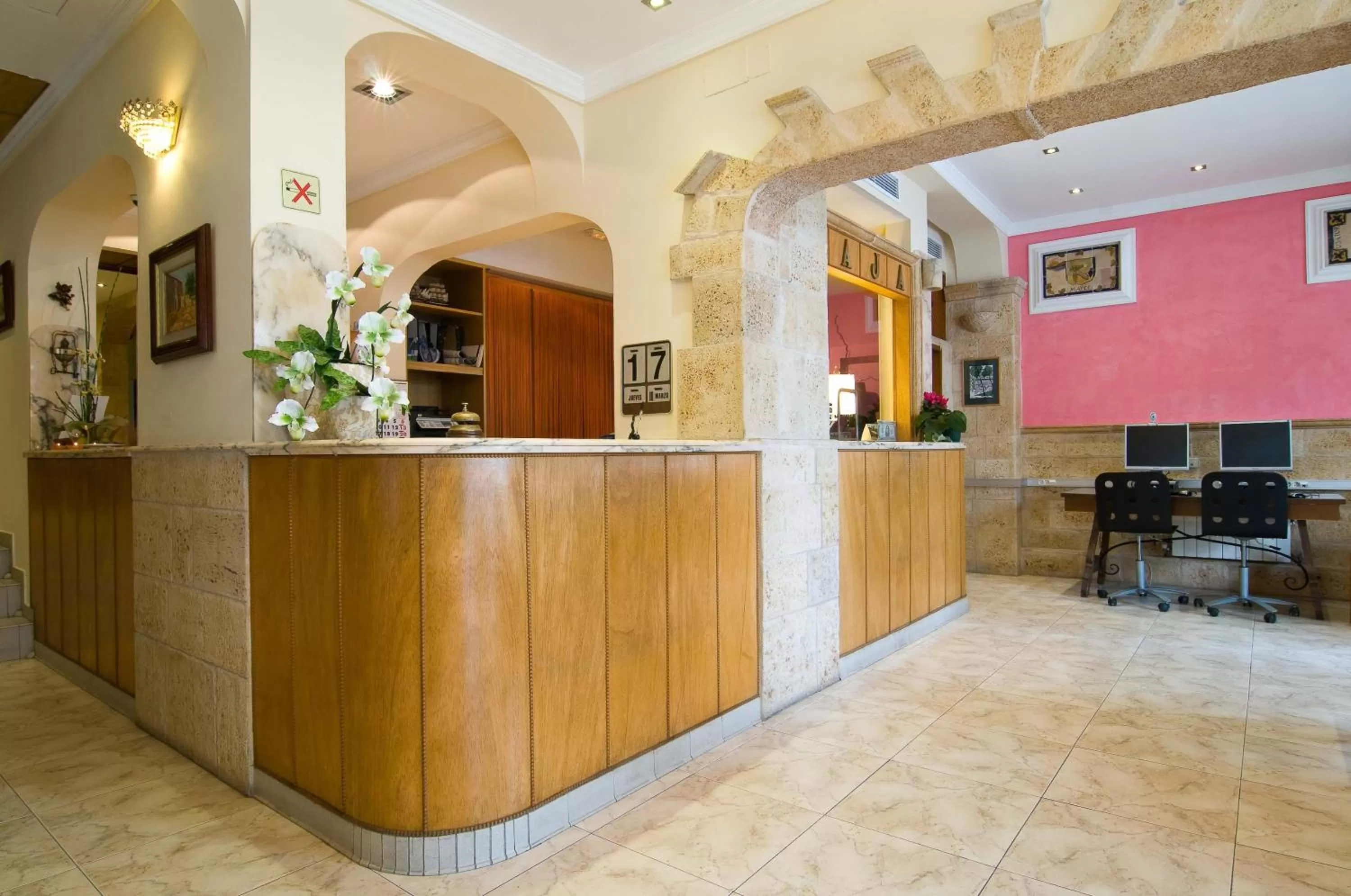 Lobby or reception in Hotel Balear