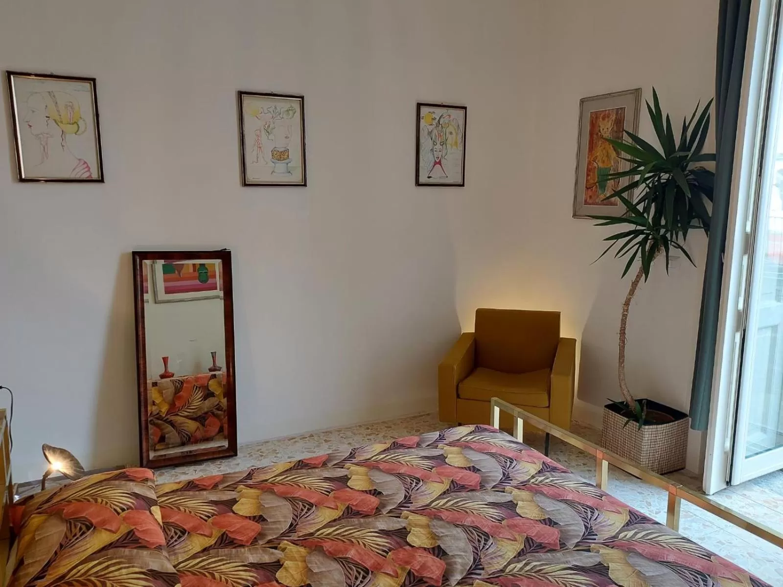 Bed in B&B Palazzo Carafa di Montorio