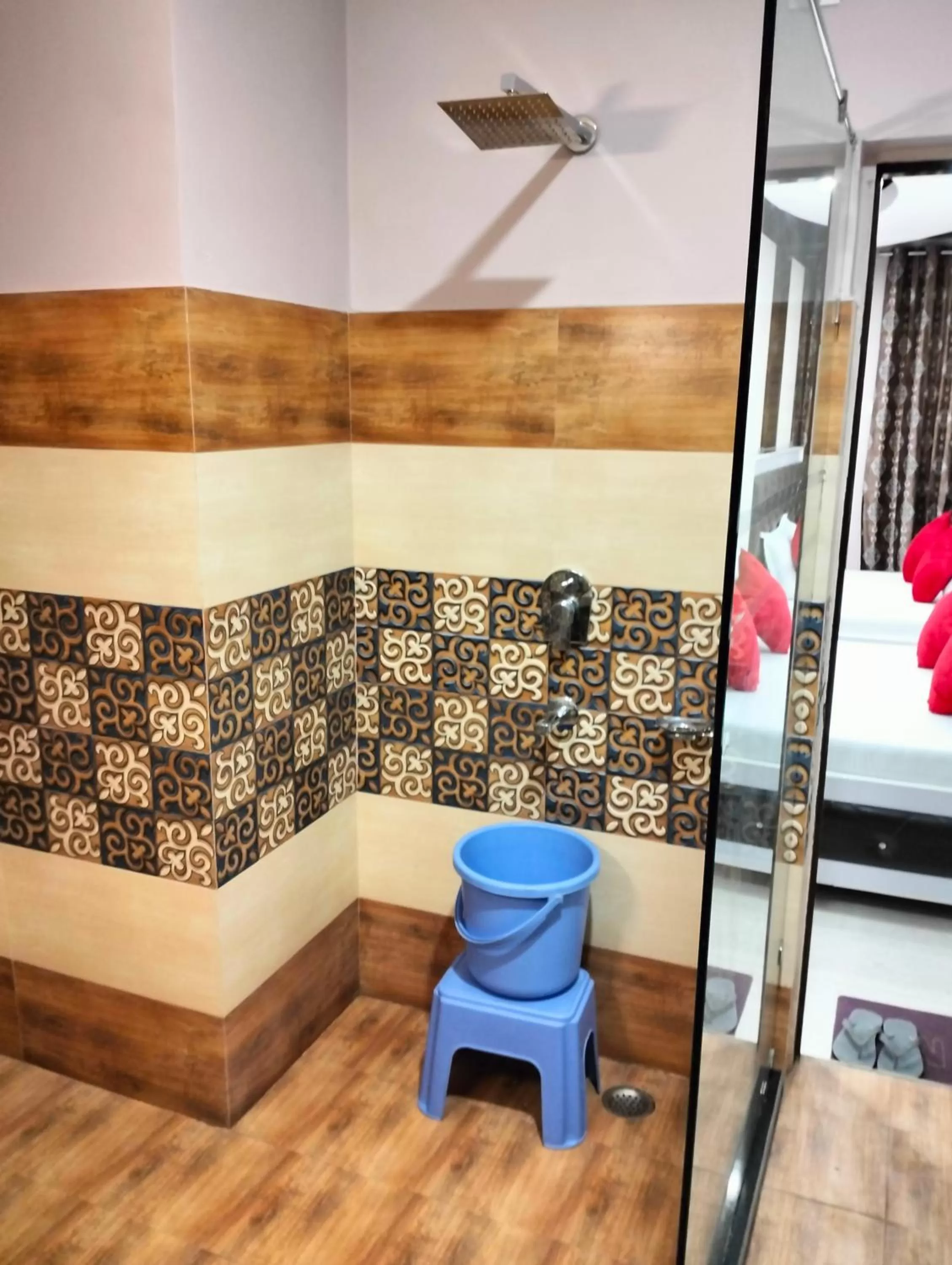 Bathroom in Hotel Shri Gourav