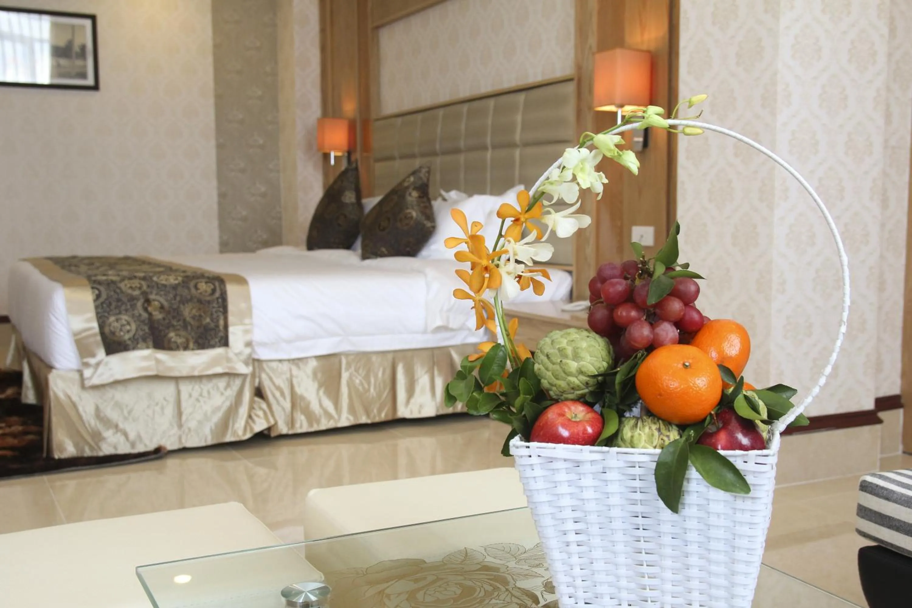 Bedroom, Bed in West Hotel