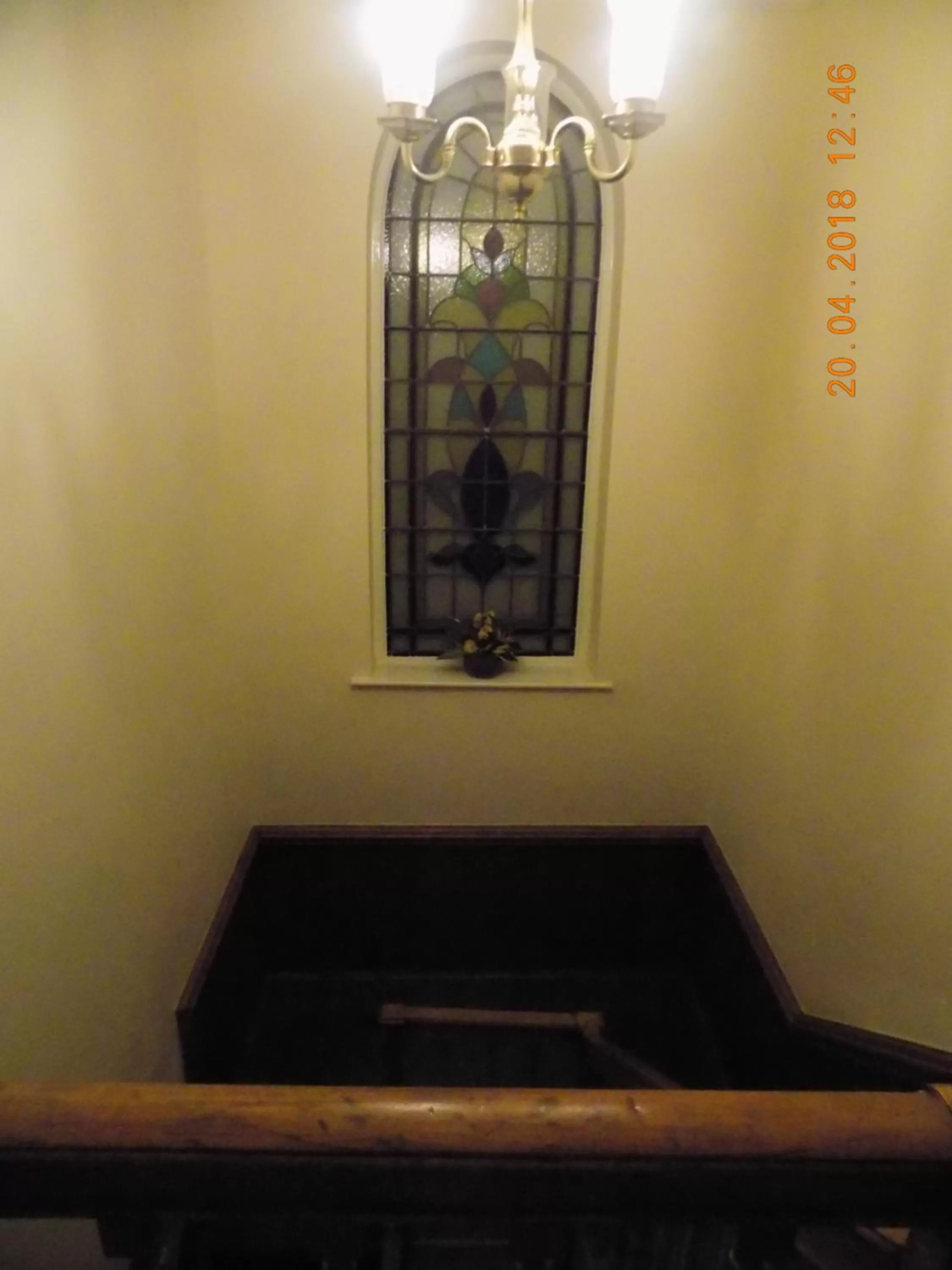 The Londesborough Arms bar with en-suite rooms