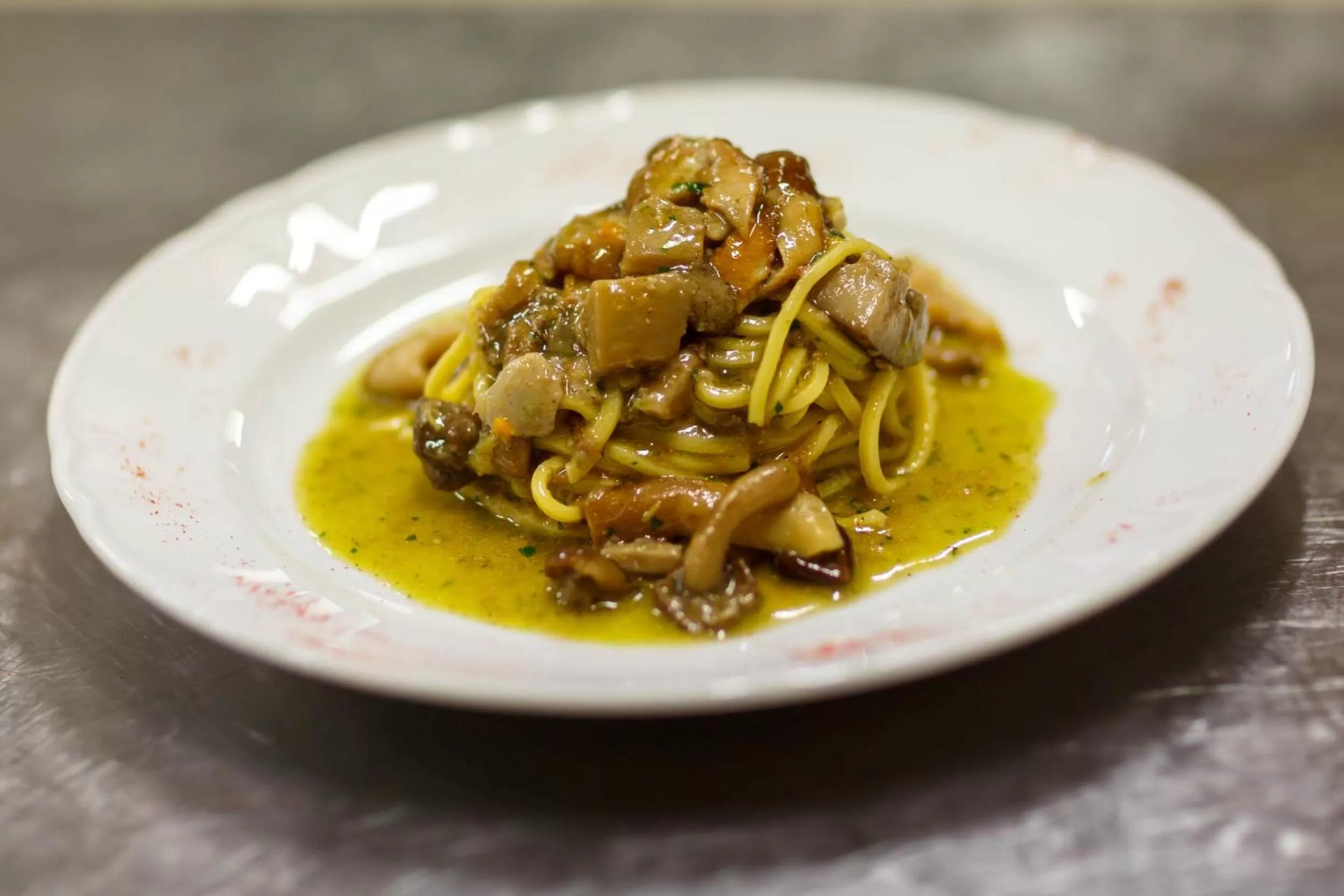 Restaurant/places to eat in Perugia Plaza Hotel