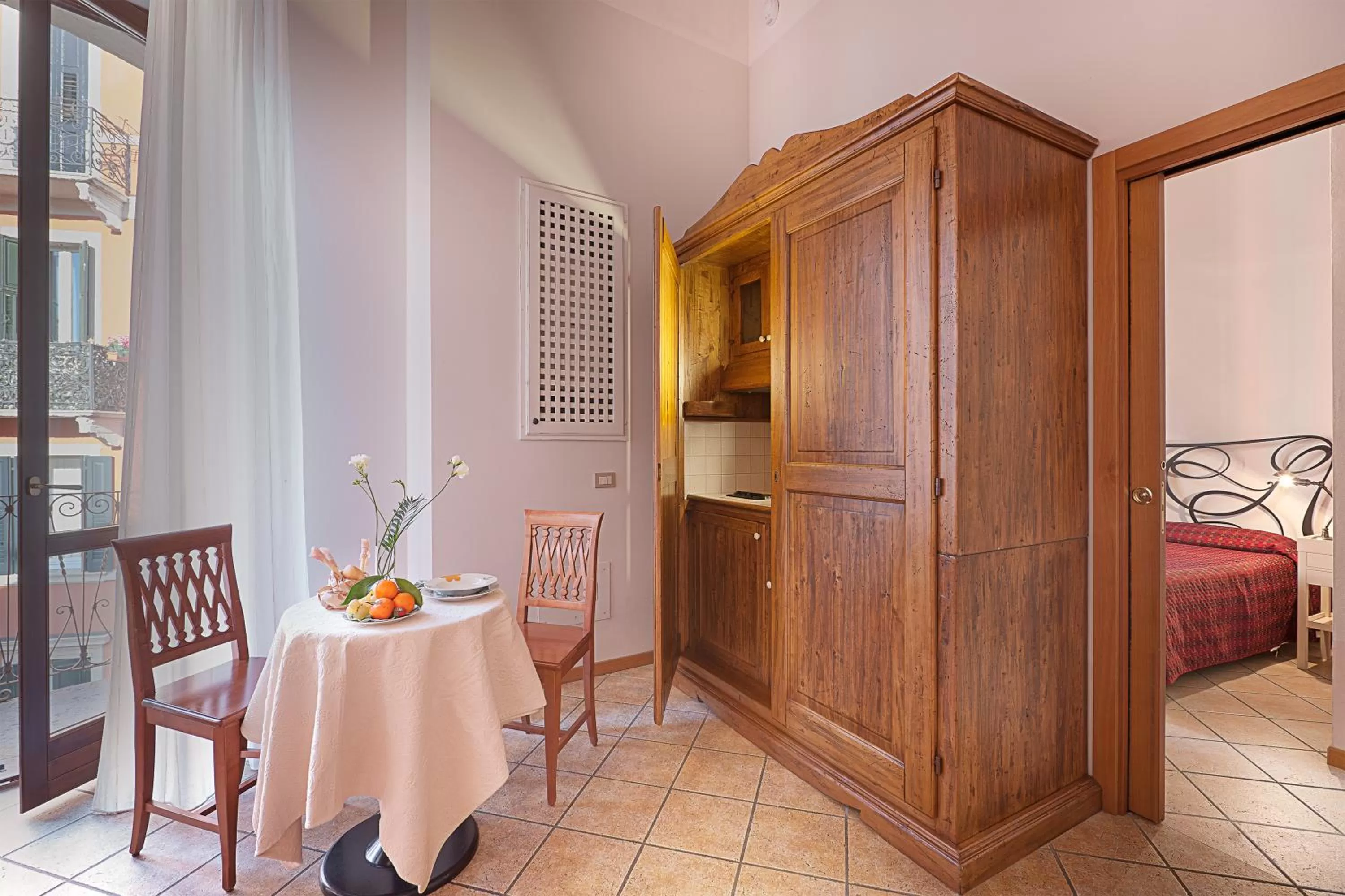 Kitchen or kitchenette, Bed in Residence San Lorenzo