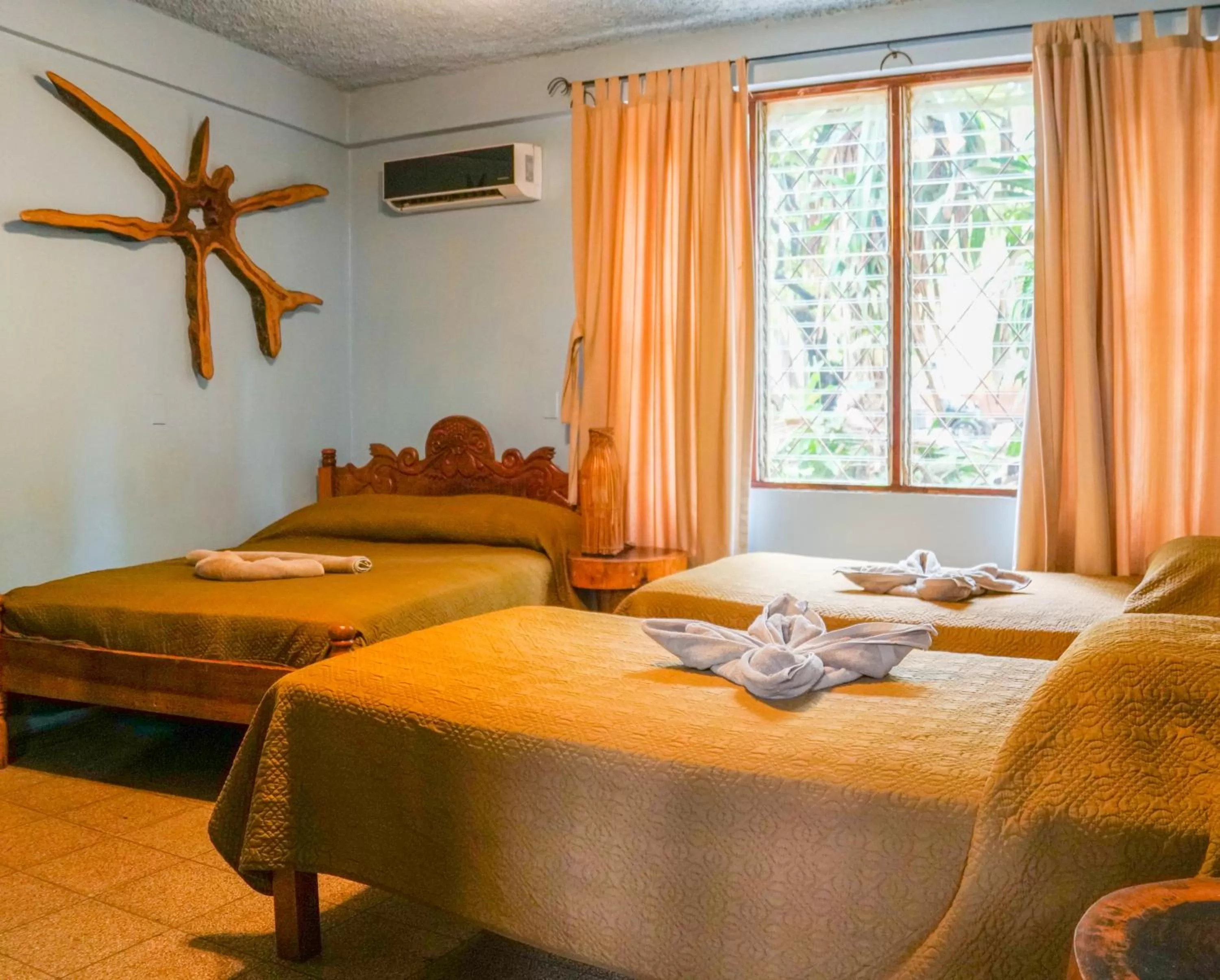 Bedroom, Bed in Hotel Boruca Tamarindo