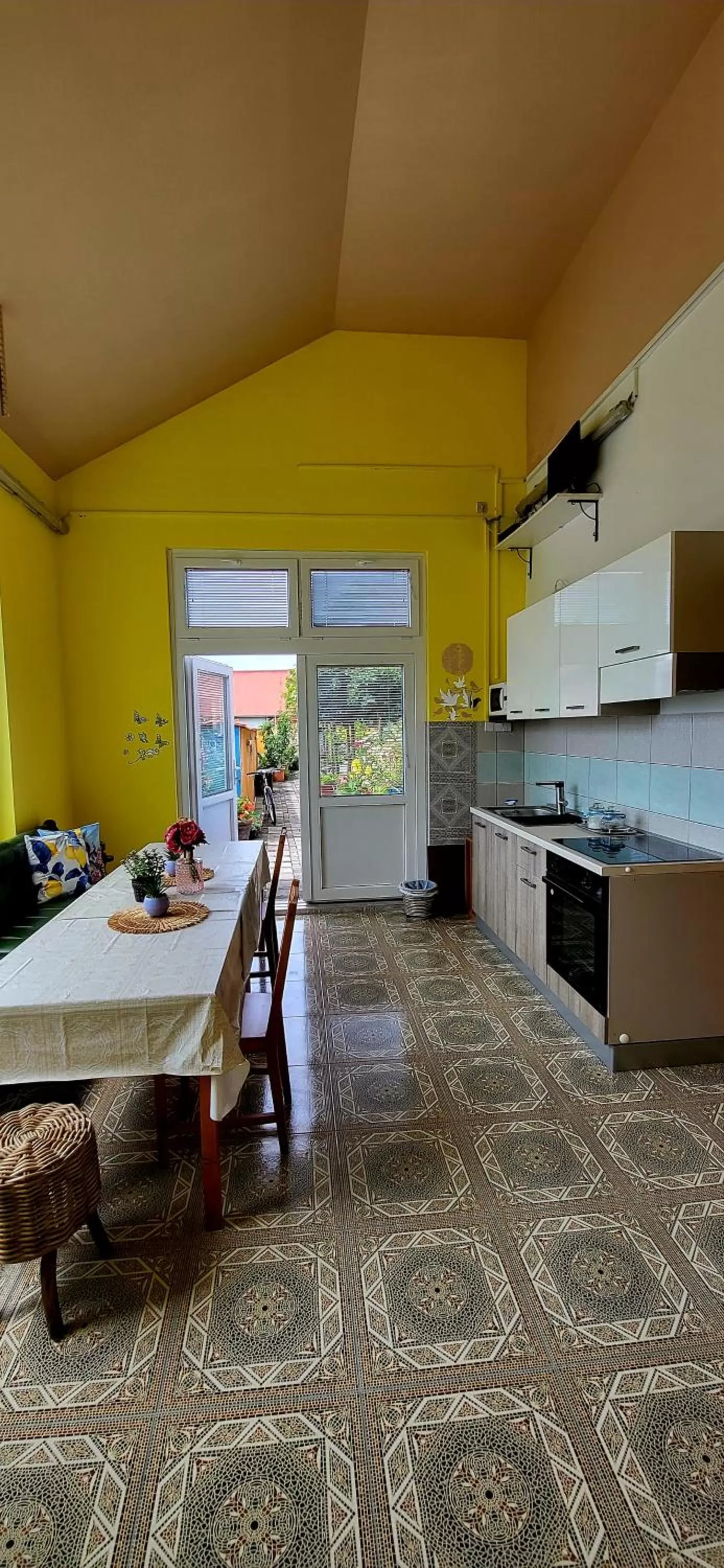 Kitchen or kitchenette, Kitchen/Kitchenette in Hostel Sonce