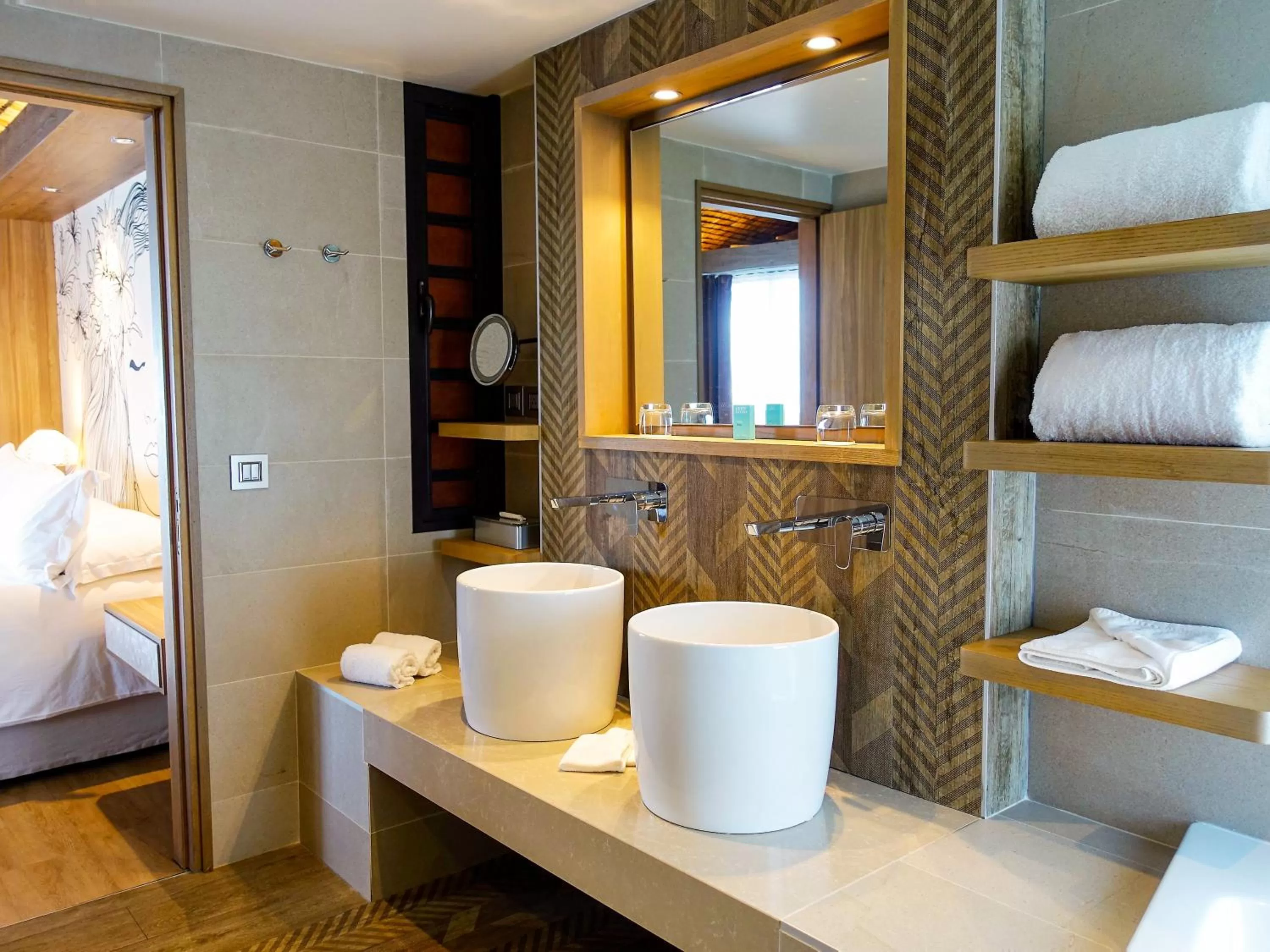 Photo of the whole room, Bed in InterContinental Tahiti Resort & Spa by IHG