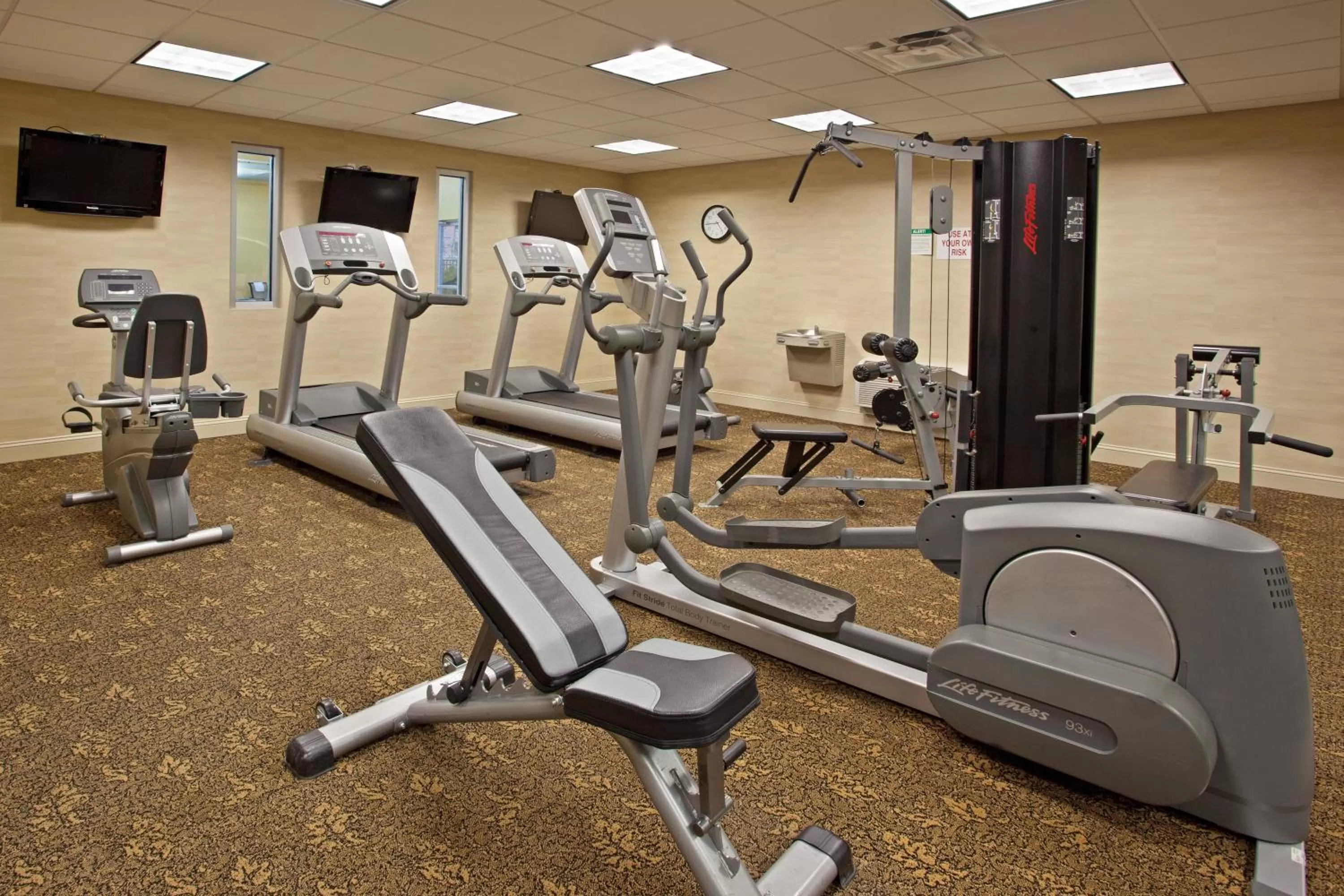 Fitness centre/facilities in Holiday Inn Columbus Dwtn-Capitol Square by IHG