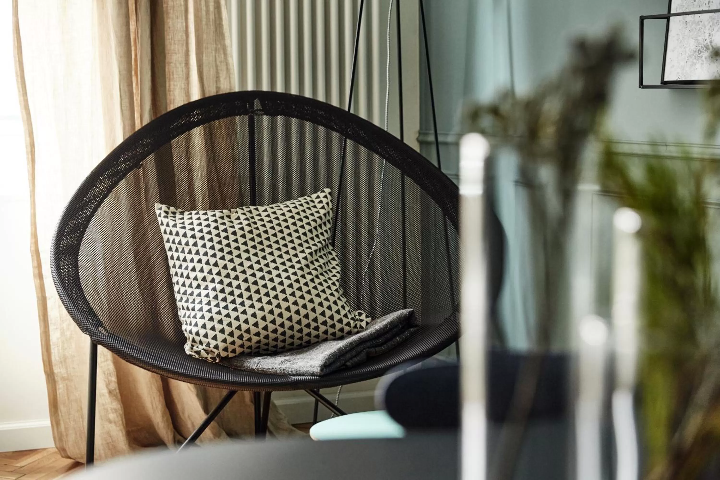 Decorative detail in FOUR STORIES APARTMENTS - Krasinskiego