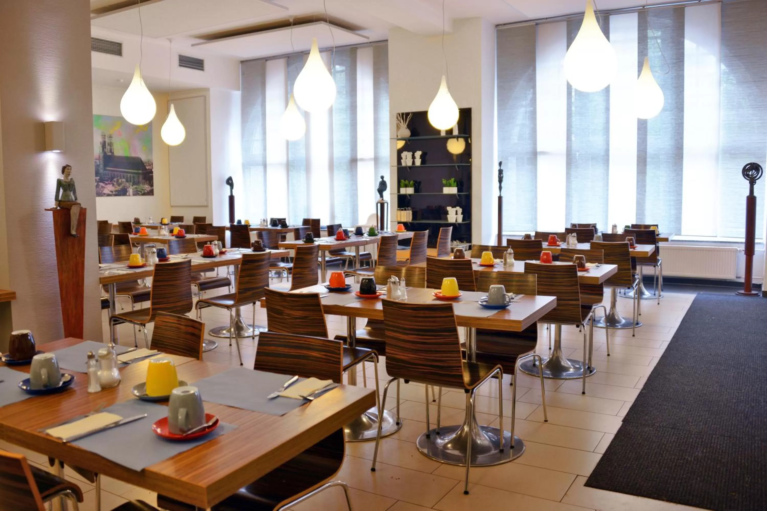 Restaurant/places to eat in Arthotel Munich