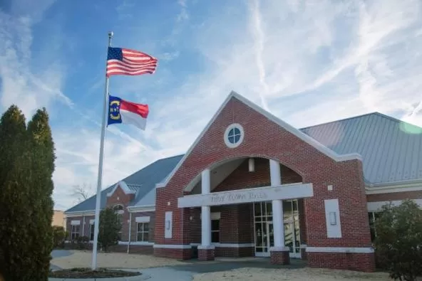 Off site in Roadway Inn Troy