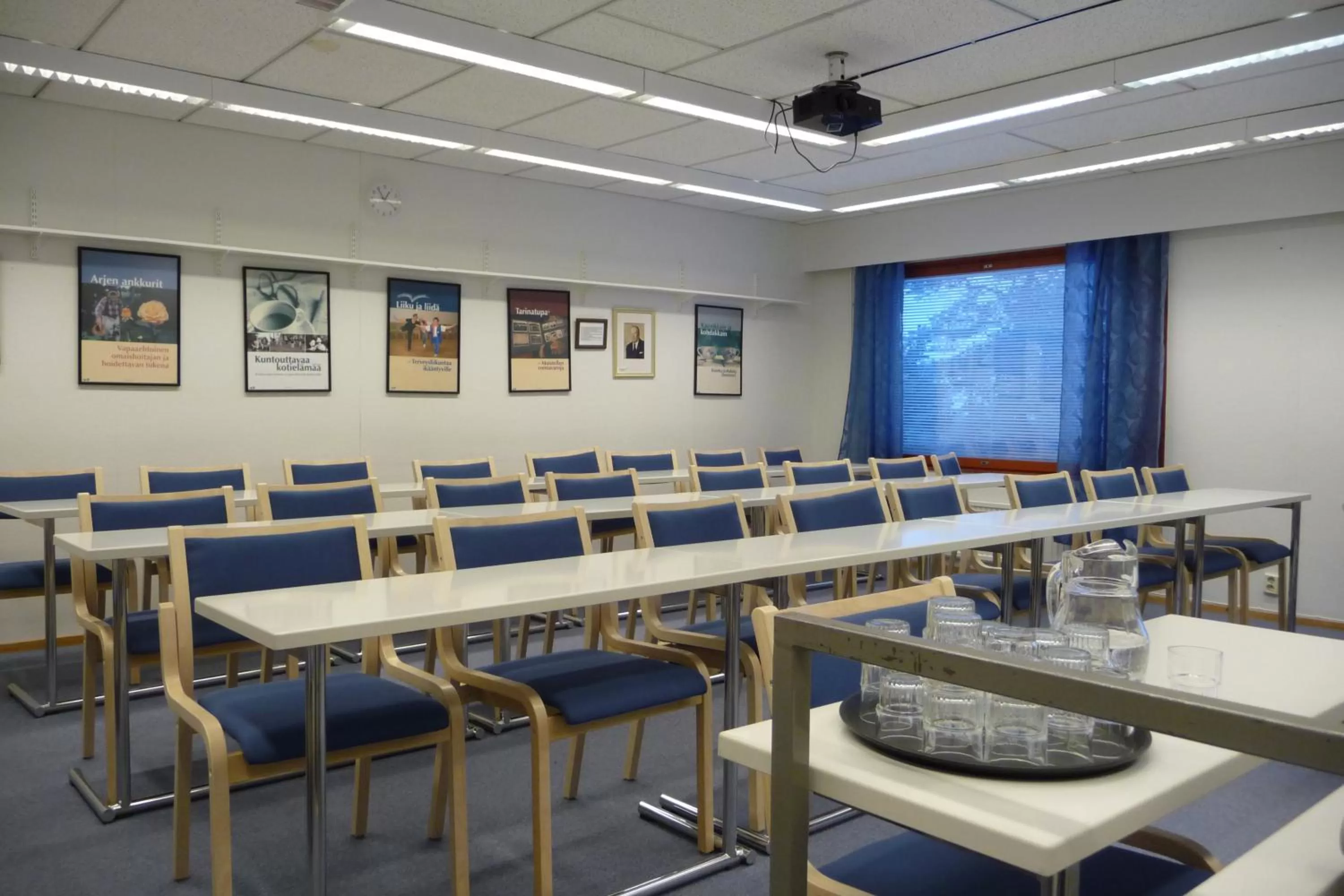 Business facilities in Karemajat Panorama hotel