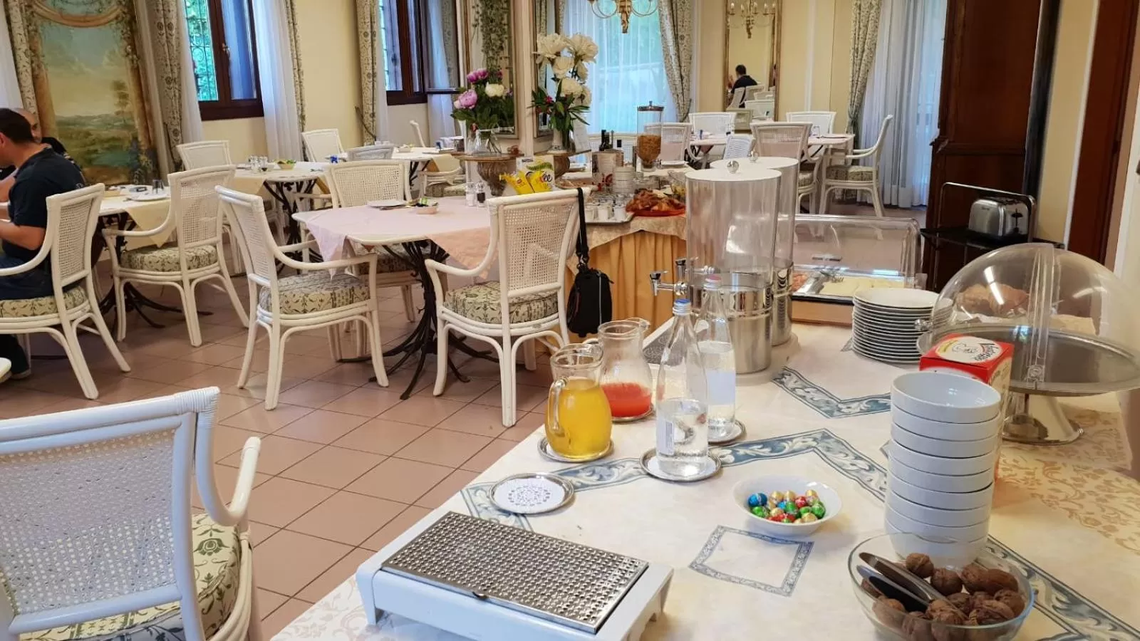 Summer in Villa Scalabrini