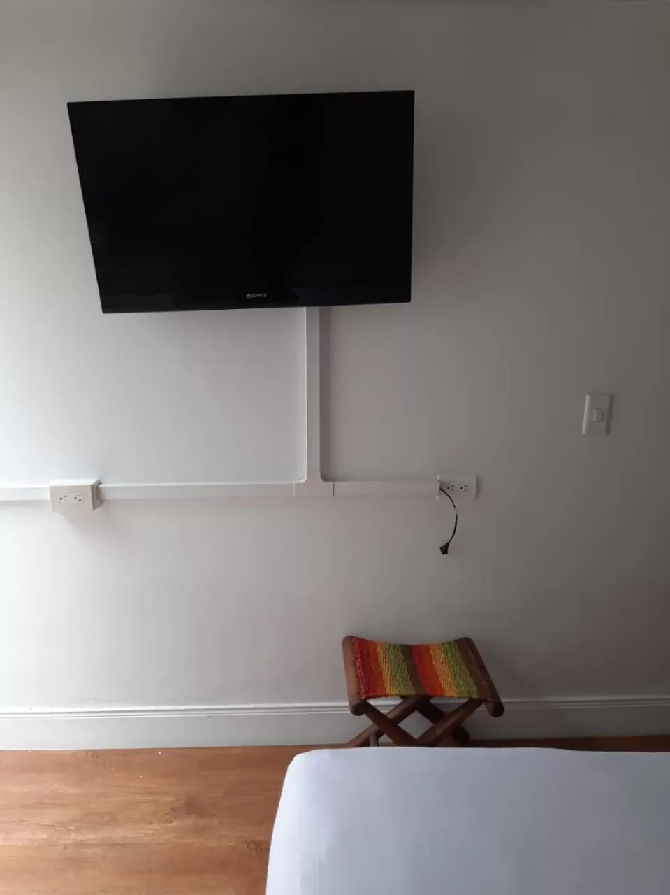 TV and multimedia, TV/Entertainment Center in Hotel Casa Madero