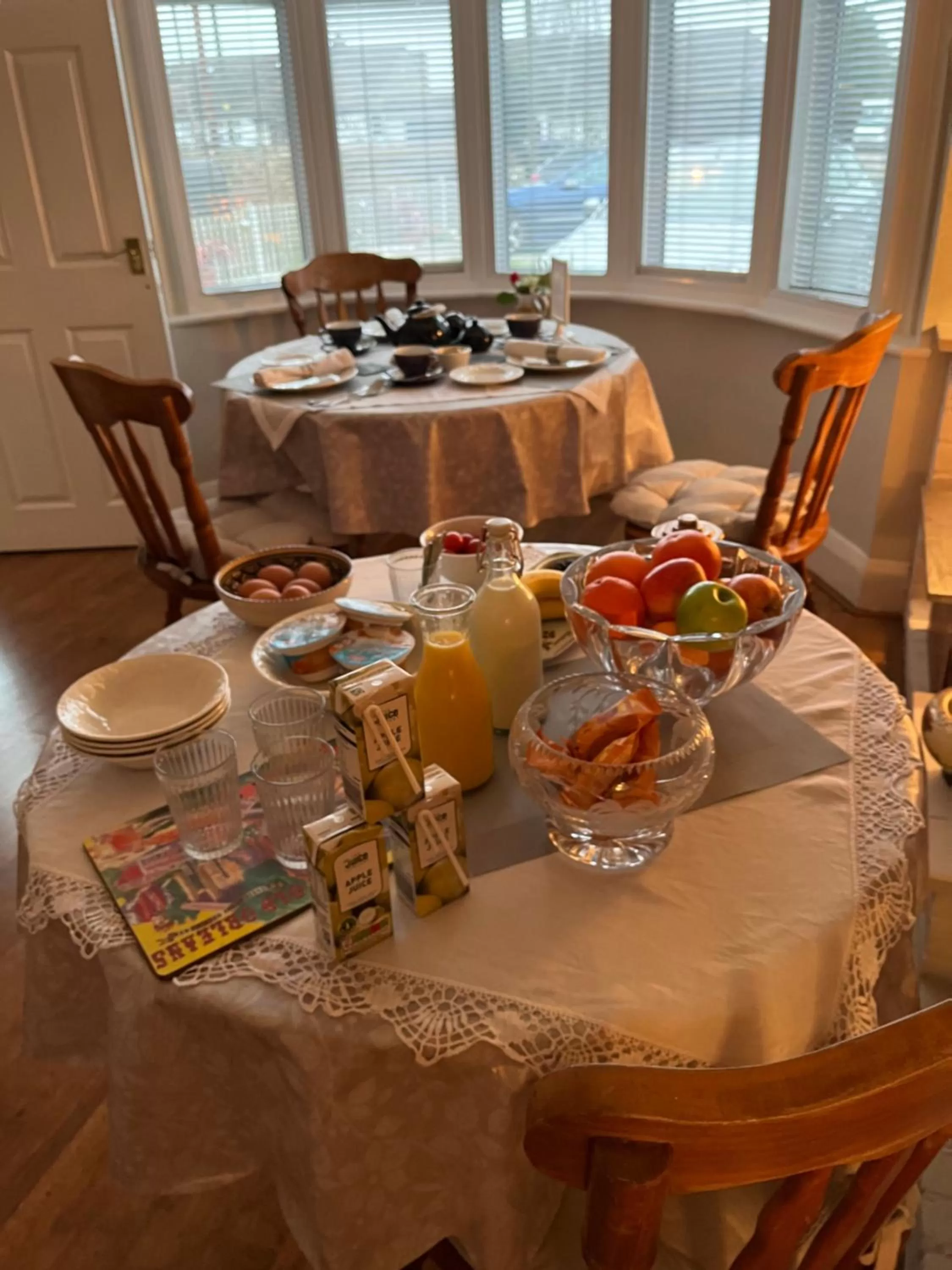 Continental breakfast in Southend Airport Bed & Breakfast