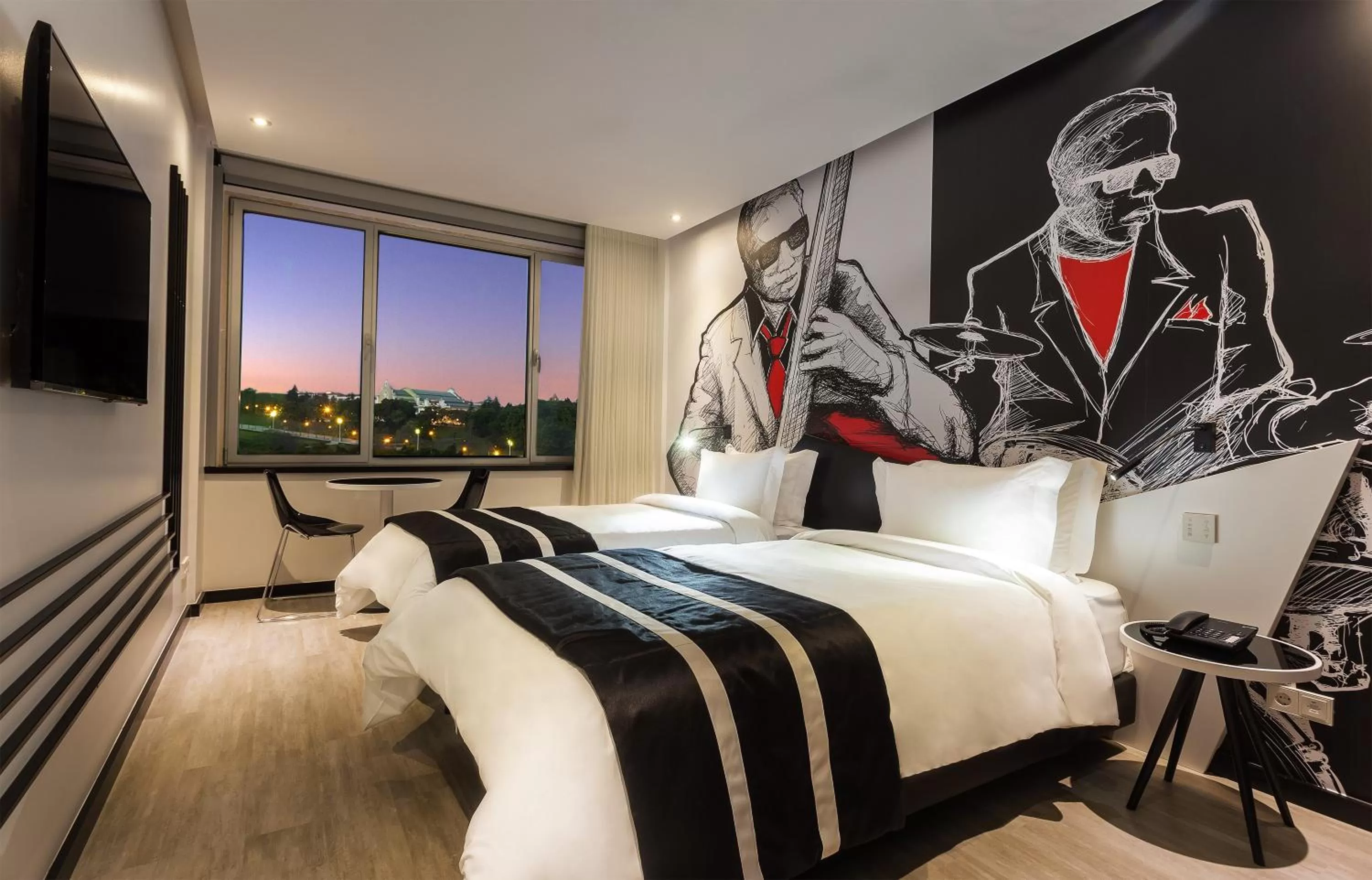 Bed in HF Fénix Music