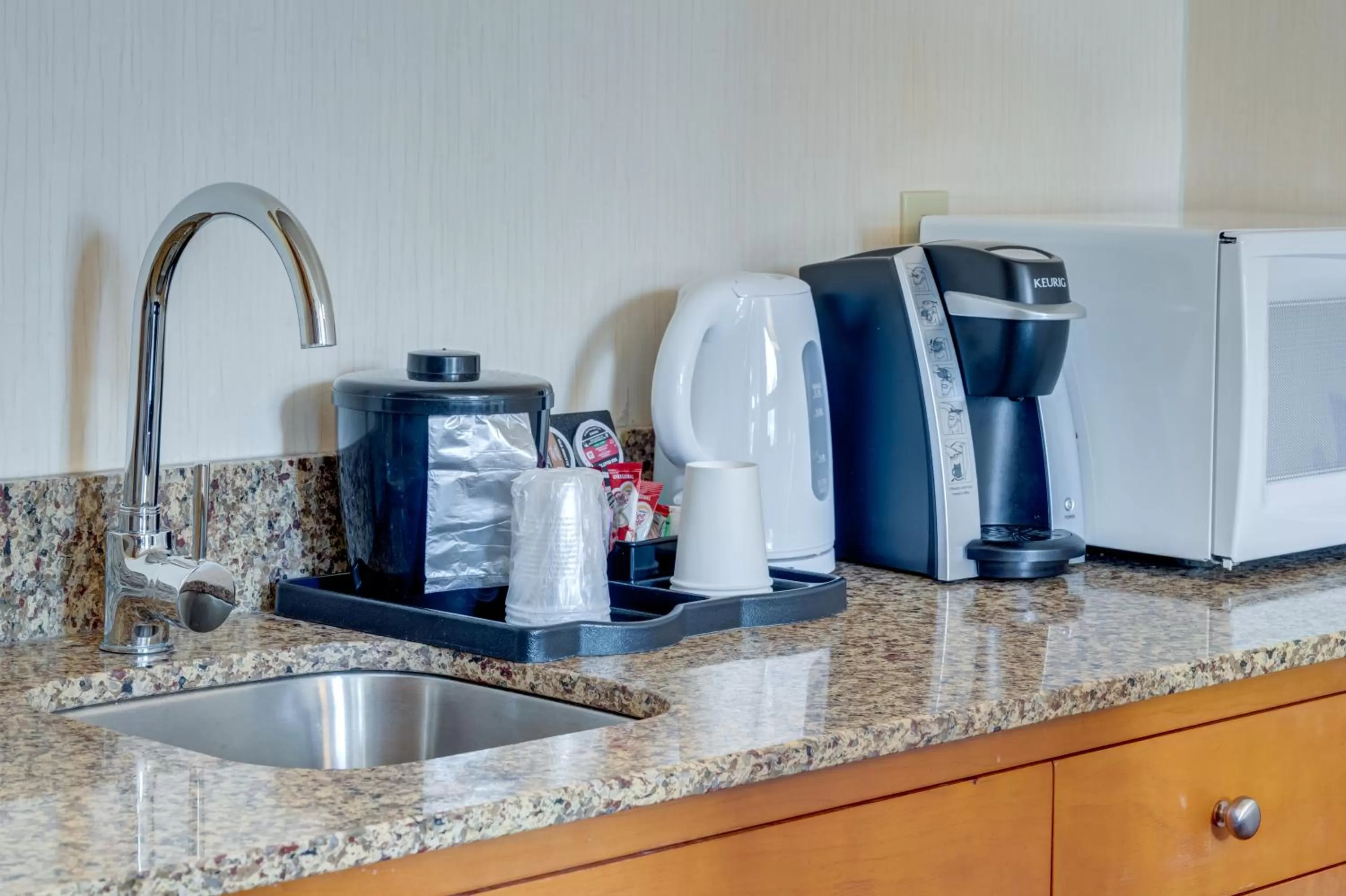 Kitchen or kitchenette in Chateau Canmore