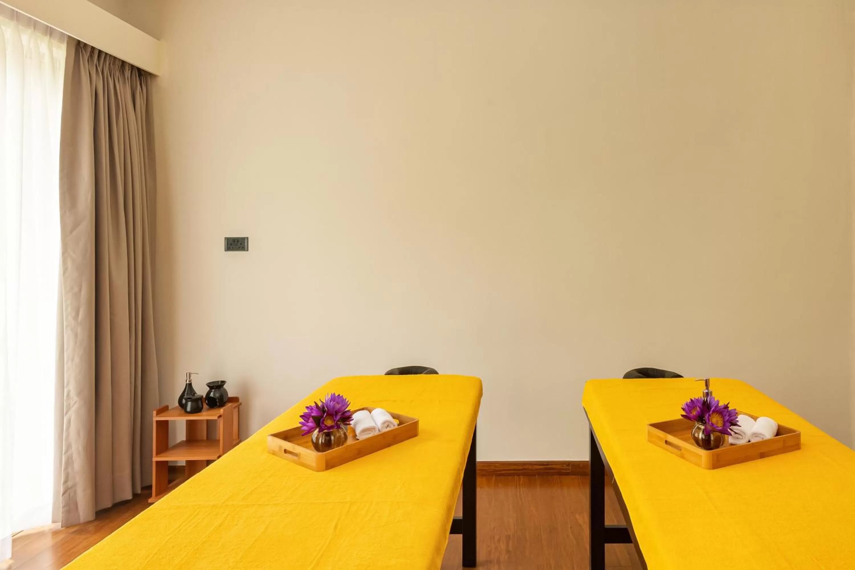 Massage, Bed in Jetwing Kandy Gallery, A Luxury Reserve