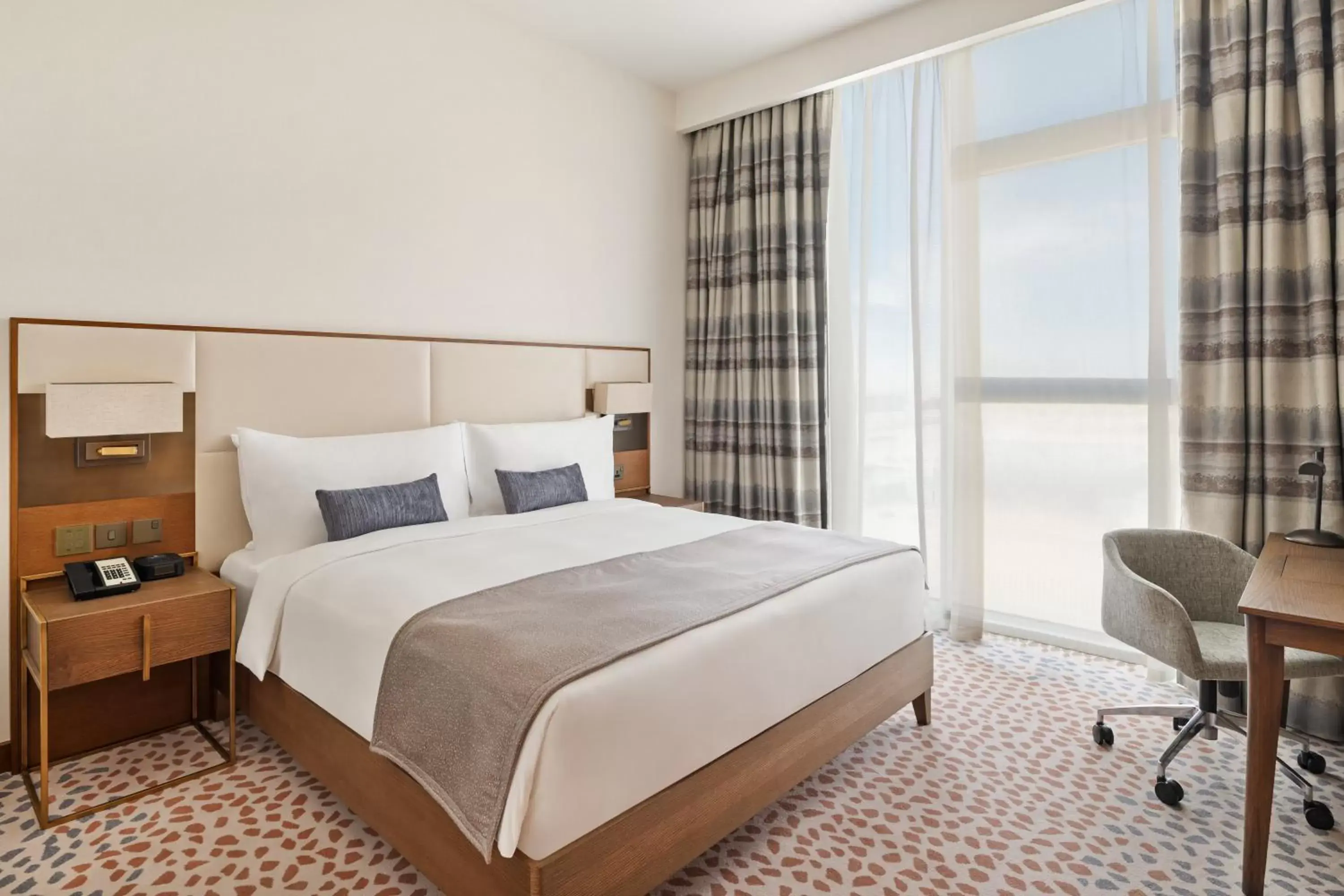 One-Bedroom King Suite in Staybridge Suites Dubai Al-Maktoum Airport by IHG One-Bedroom King Suite in Staybridge Suites Dubai Al-Maktoum Airport by IHG