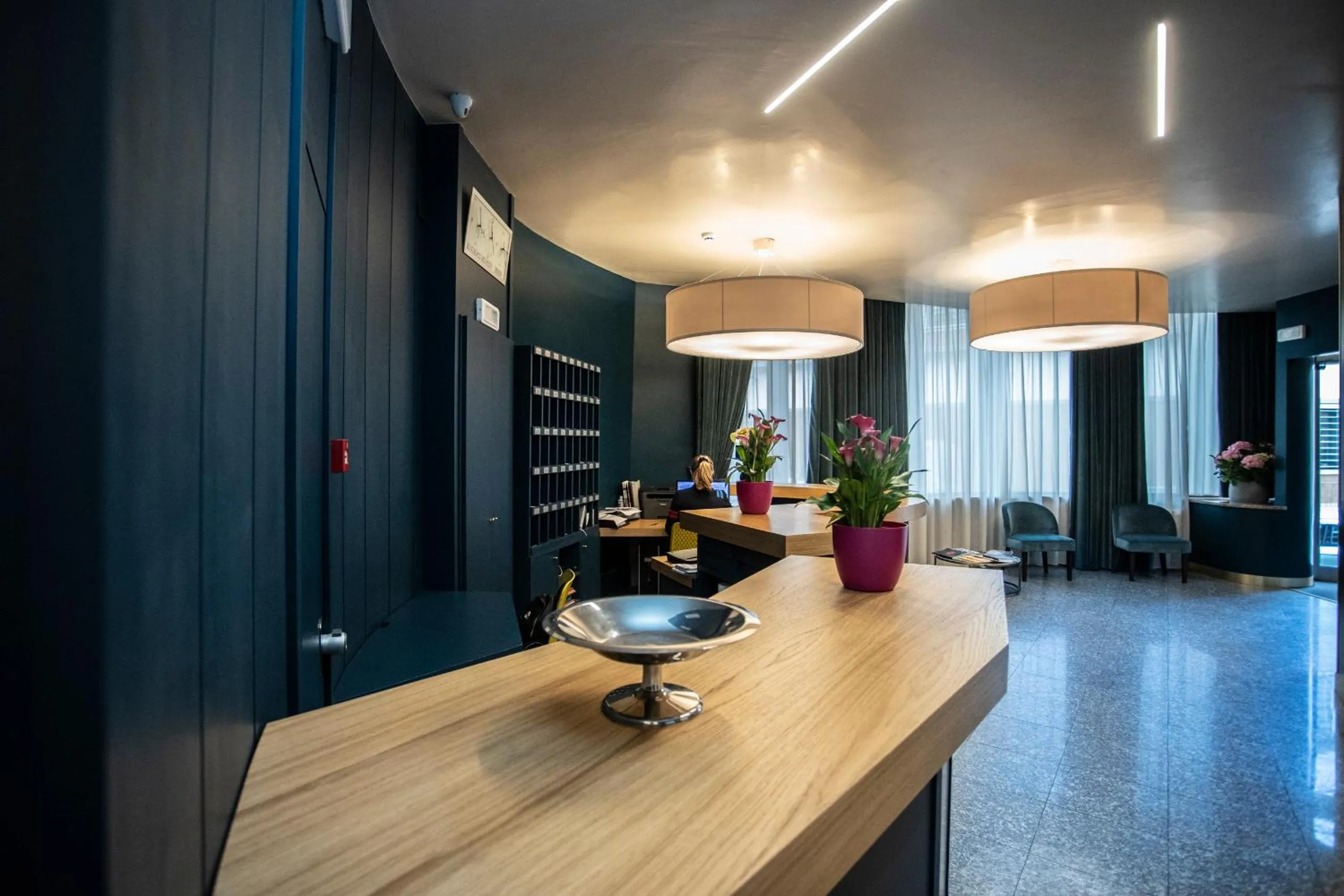 Seating area in Hotel Delta