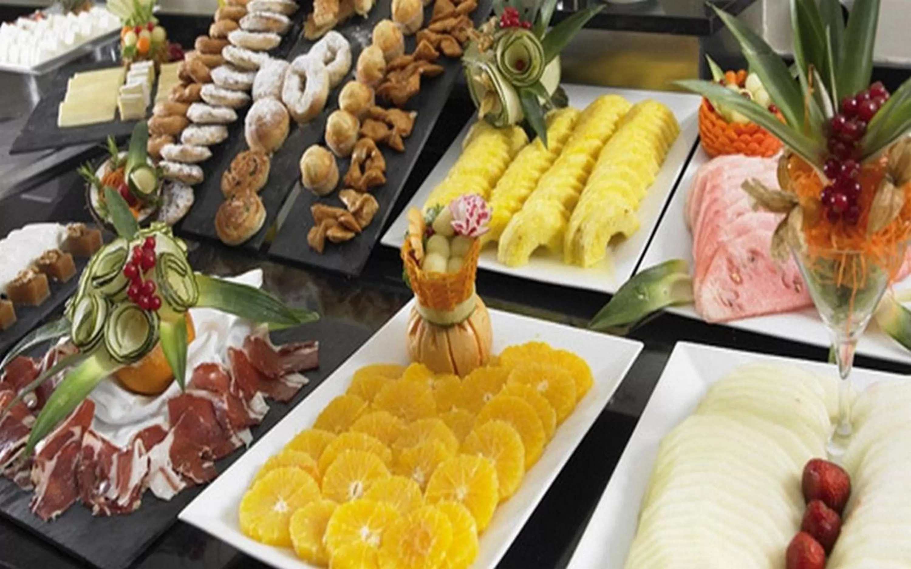 Restaurant/places to eat in Holiday Inn Genoa City by IHG