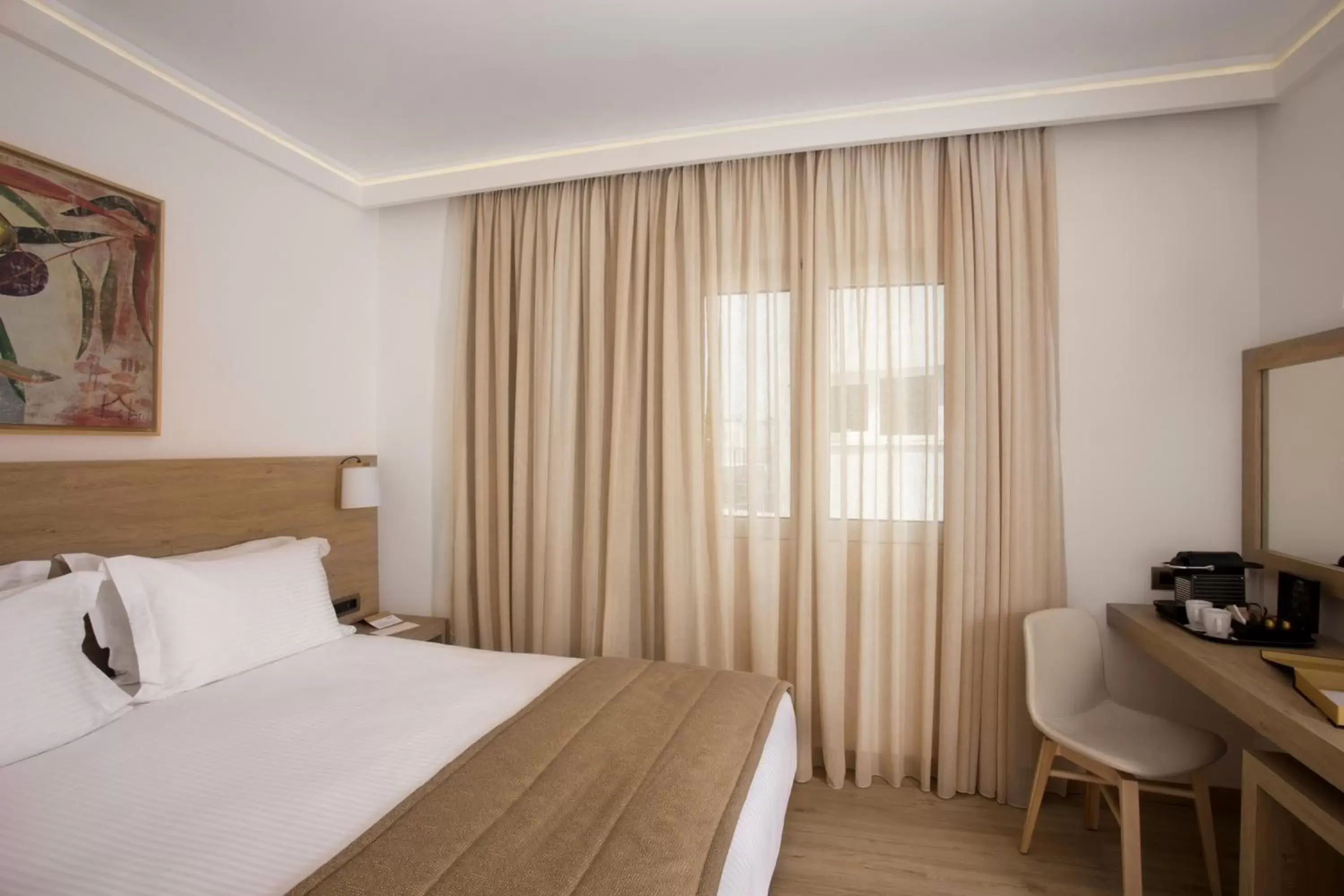 Family Suite in Golden Age Athens Hotel Family Suite in Golden Age Athens Hotel