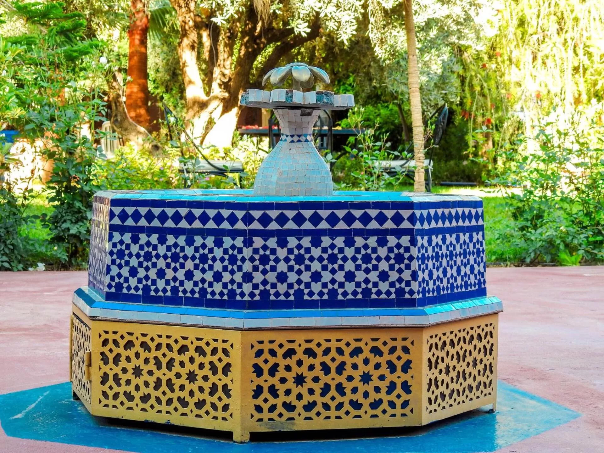 Garden in Le Bleu House