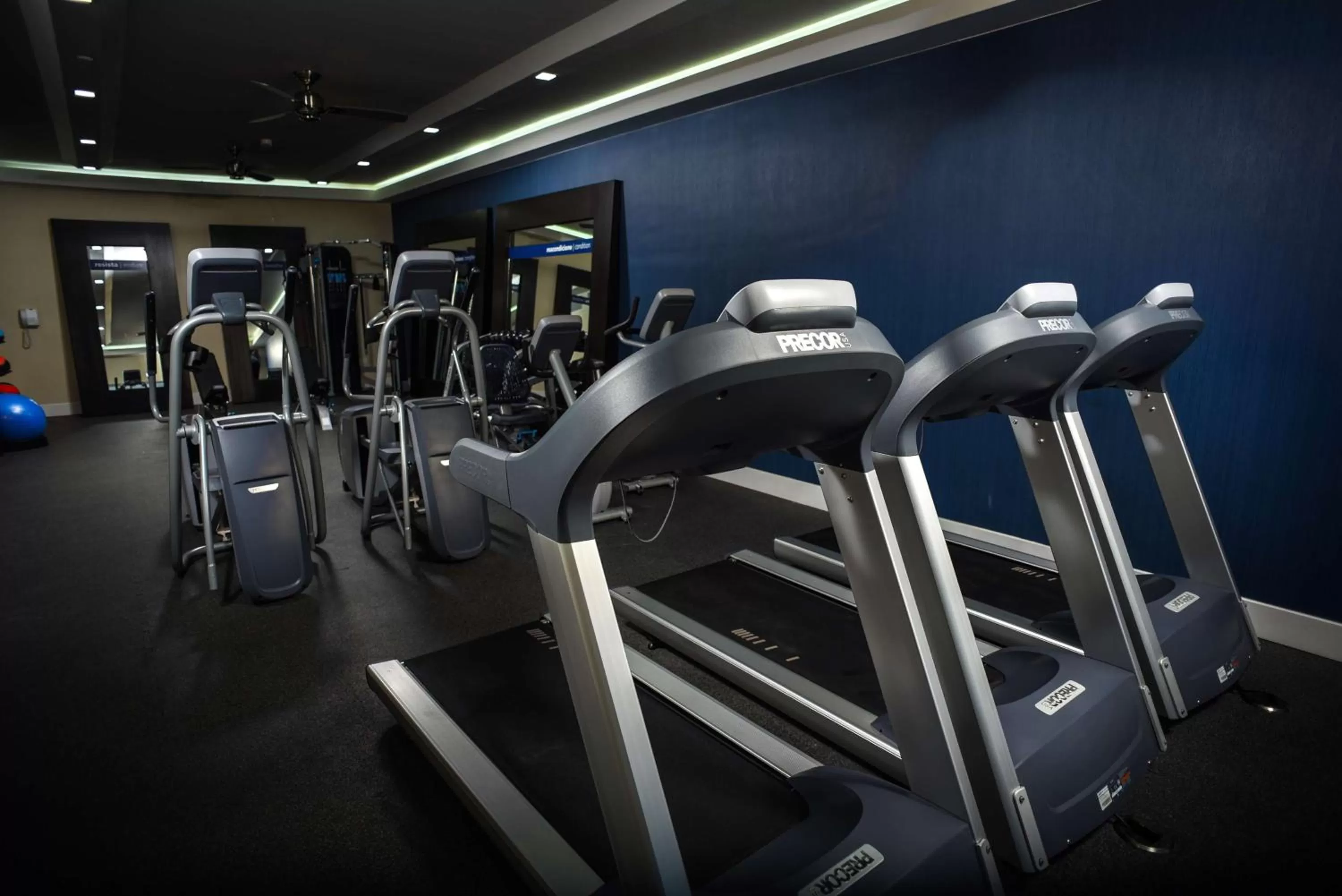 Fitness centre/facilities in Hampton Inn Piedras Negras