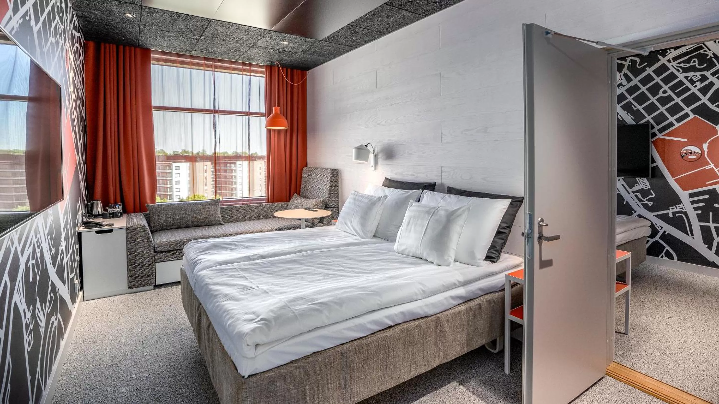 Seating area, Bed in Original Sokos Hotel Kupittaa