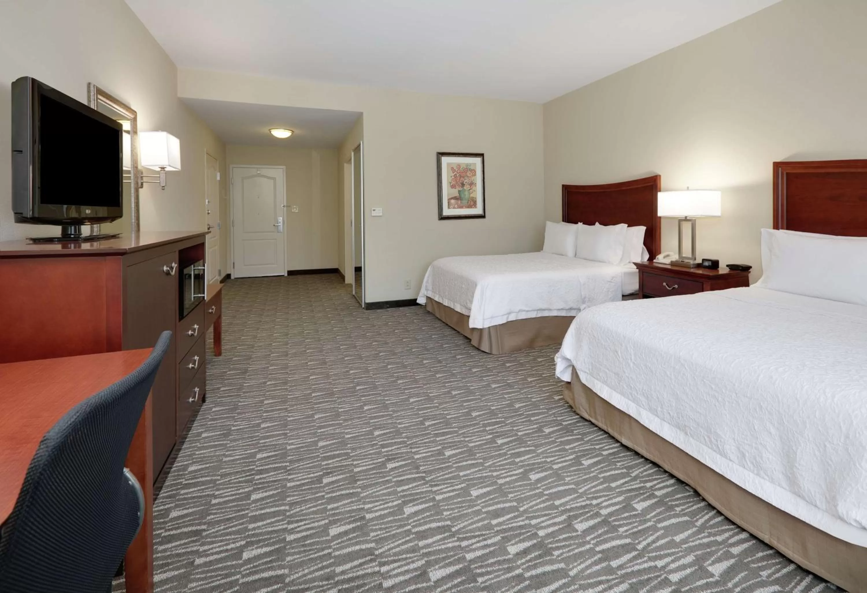 Queen Room with Two Queen Beds and Bath Tub - Disability/Hearing Accessible in Hampton Inn & Suites Southern Pines-Pinehurst
