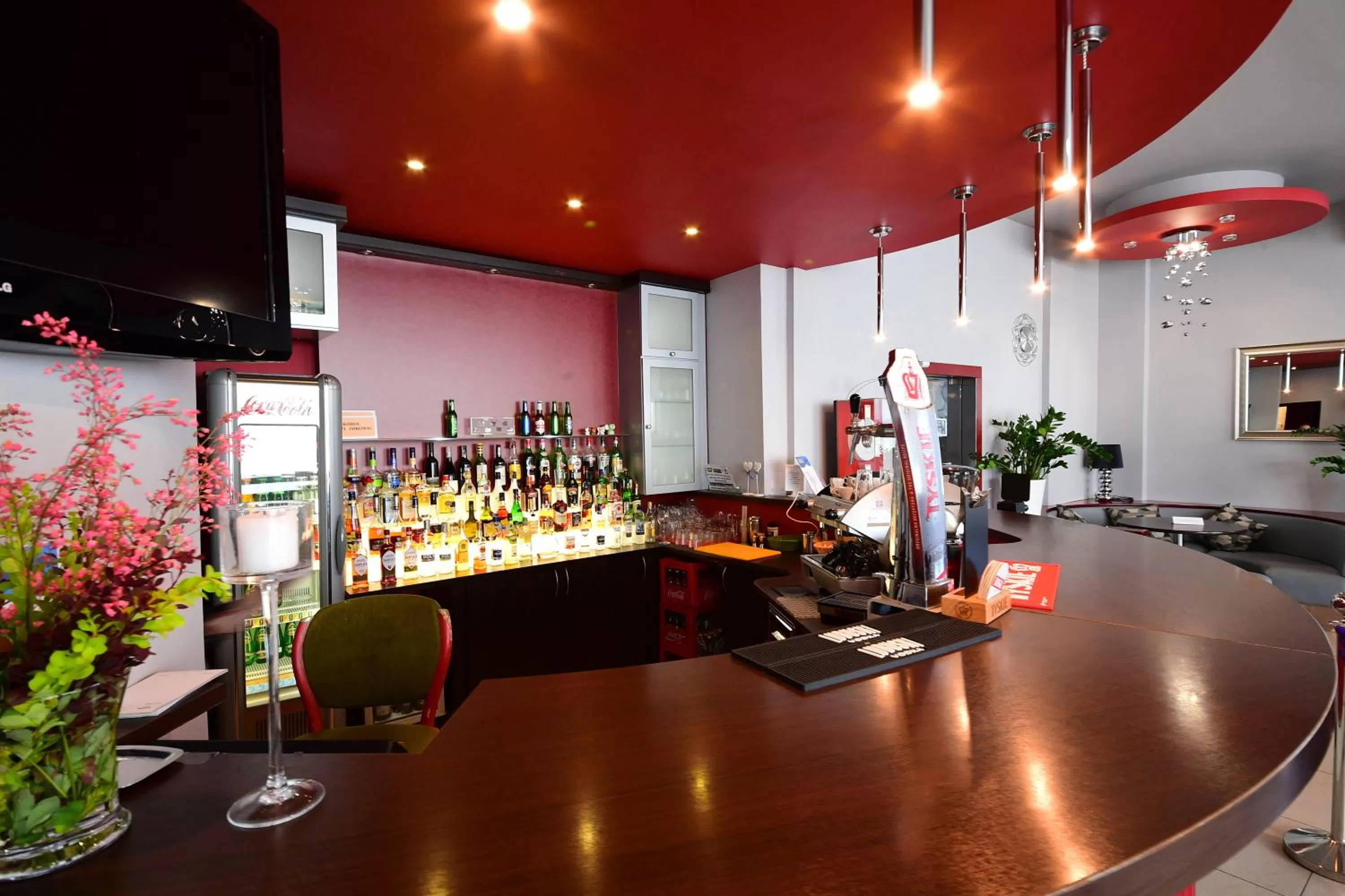 Restaurant/places to eat in Hotel Gromada Pila