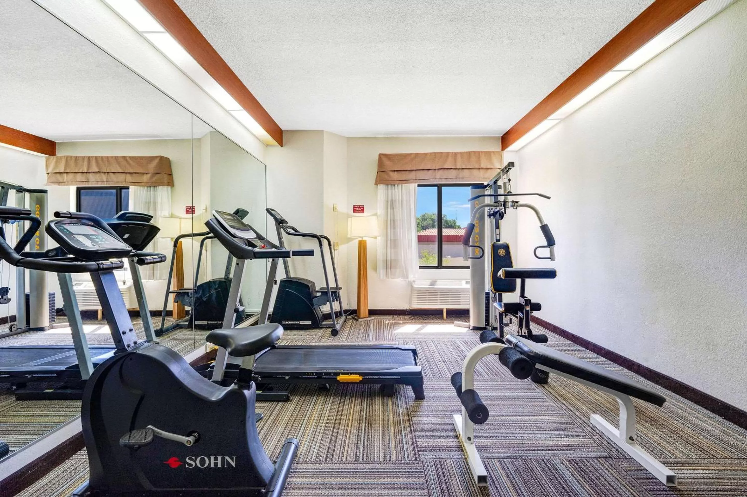 Fitness centre/facilities in Sleep Inn Leesburg Chain of Lakes