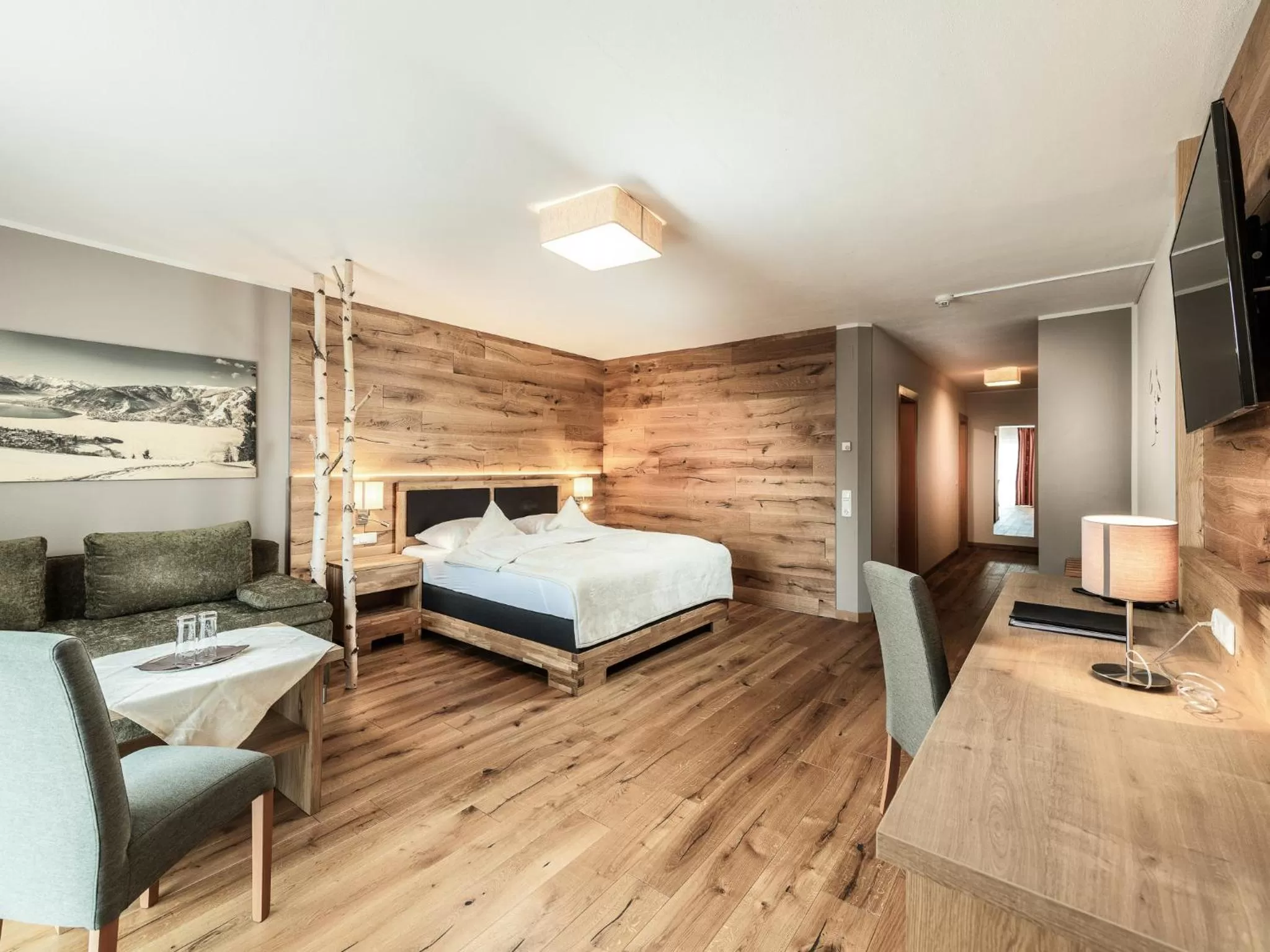 Photo of the whole room, Bed in Hotel Victoria