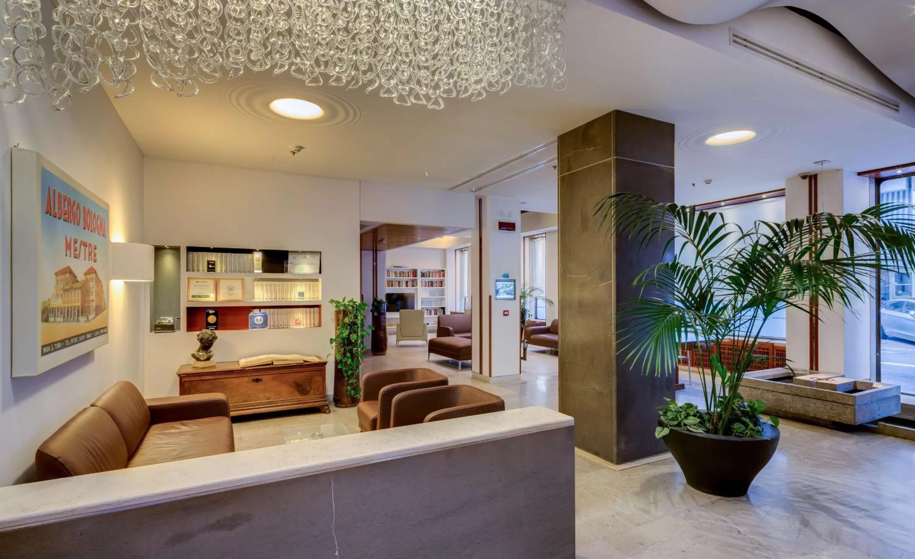 Lobby or reception in Best Western Plus Hotel Bologna