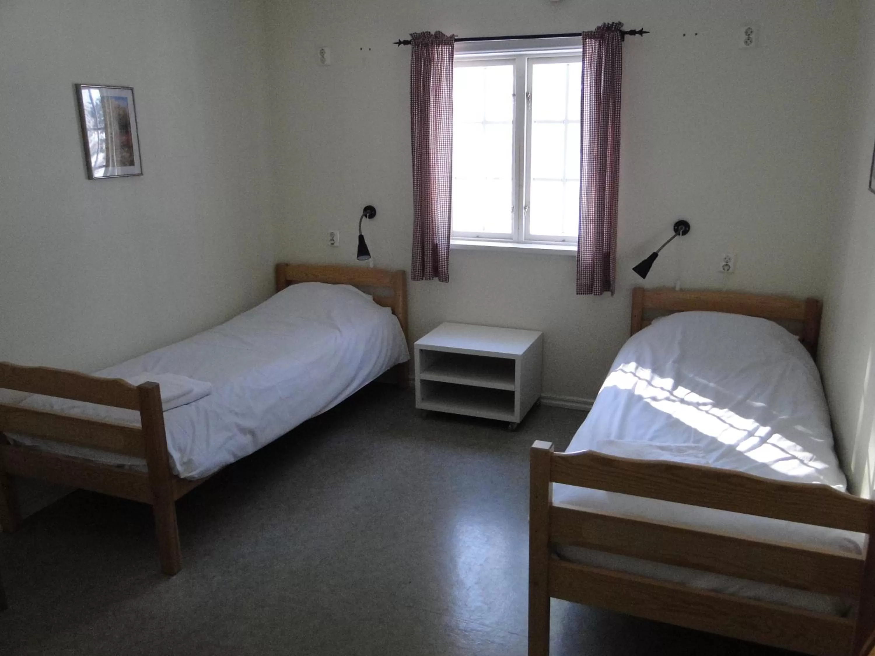 Bed in Sunne Hembygdsgård B&B