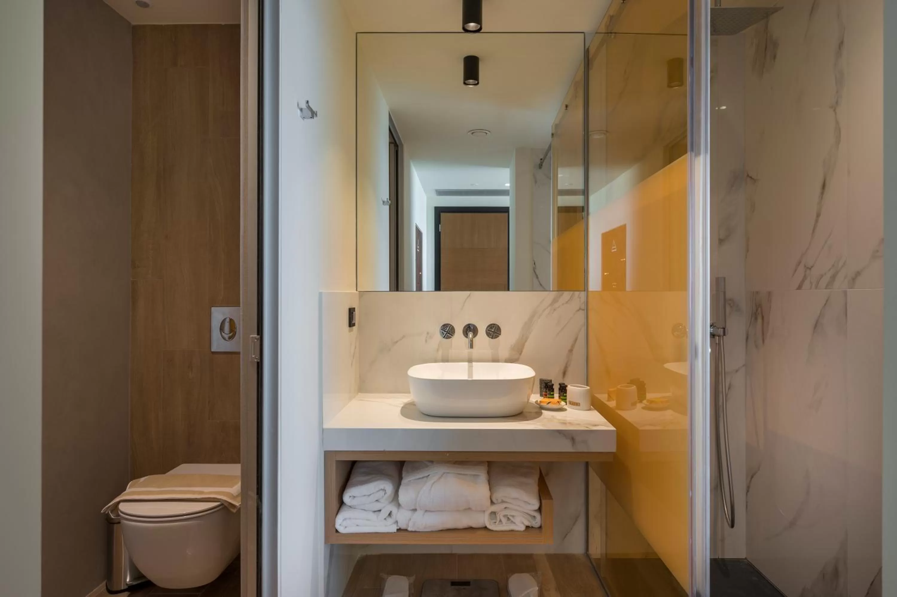 Photo of the whole room in Hyperion City Hotel & Spa