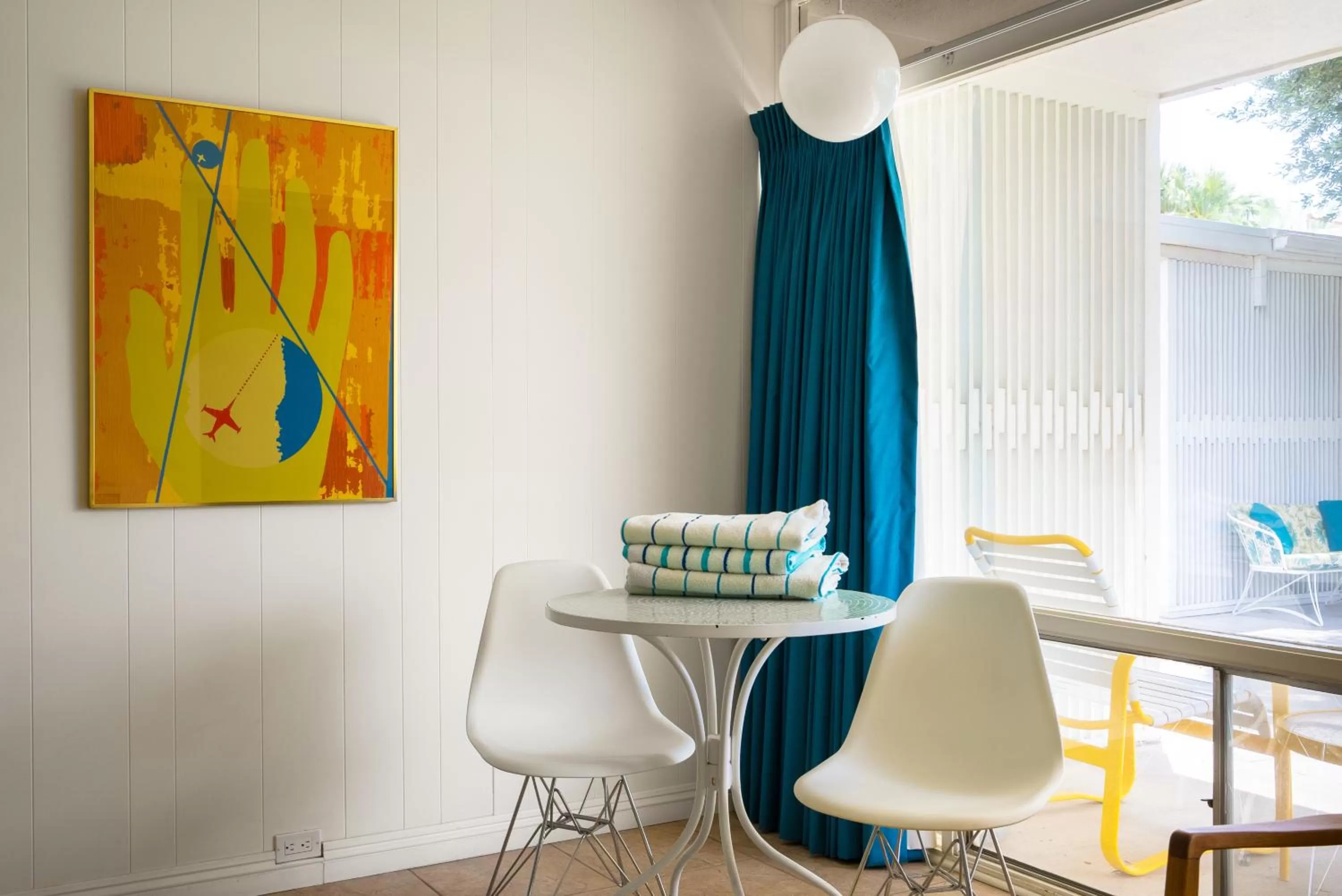Dining Area in The Monkey Tree Hotel by AvantStay
