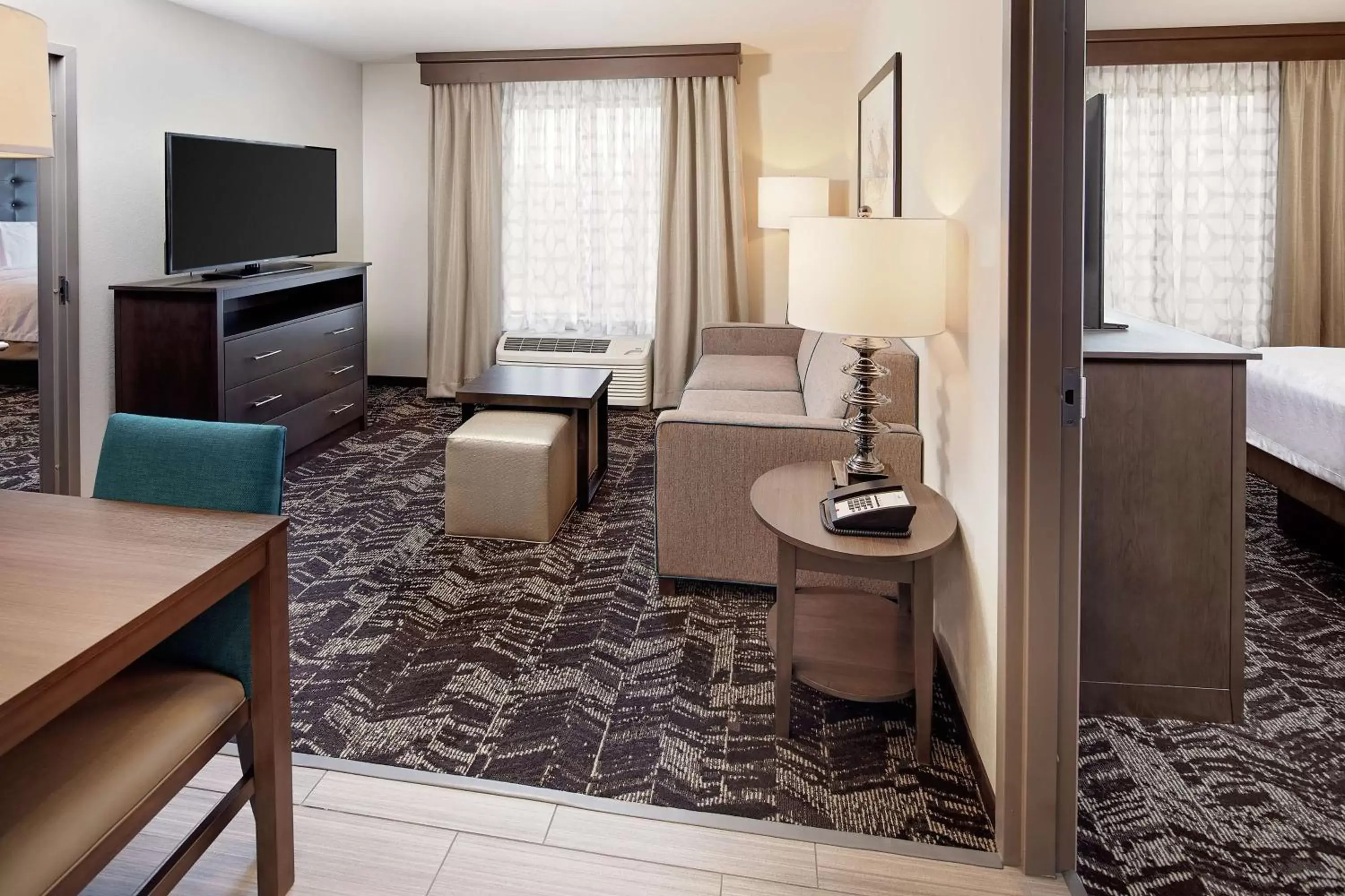 Two-Bedroom Suite - Non-Smoking in Homewood Suites By Hilton Ronkonkoma Two-Bedroom Suite - Non-Smoking in Homewood Suites By Hilton Ronkonkoma