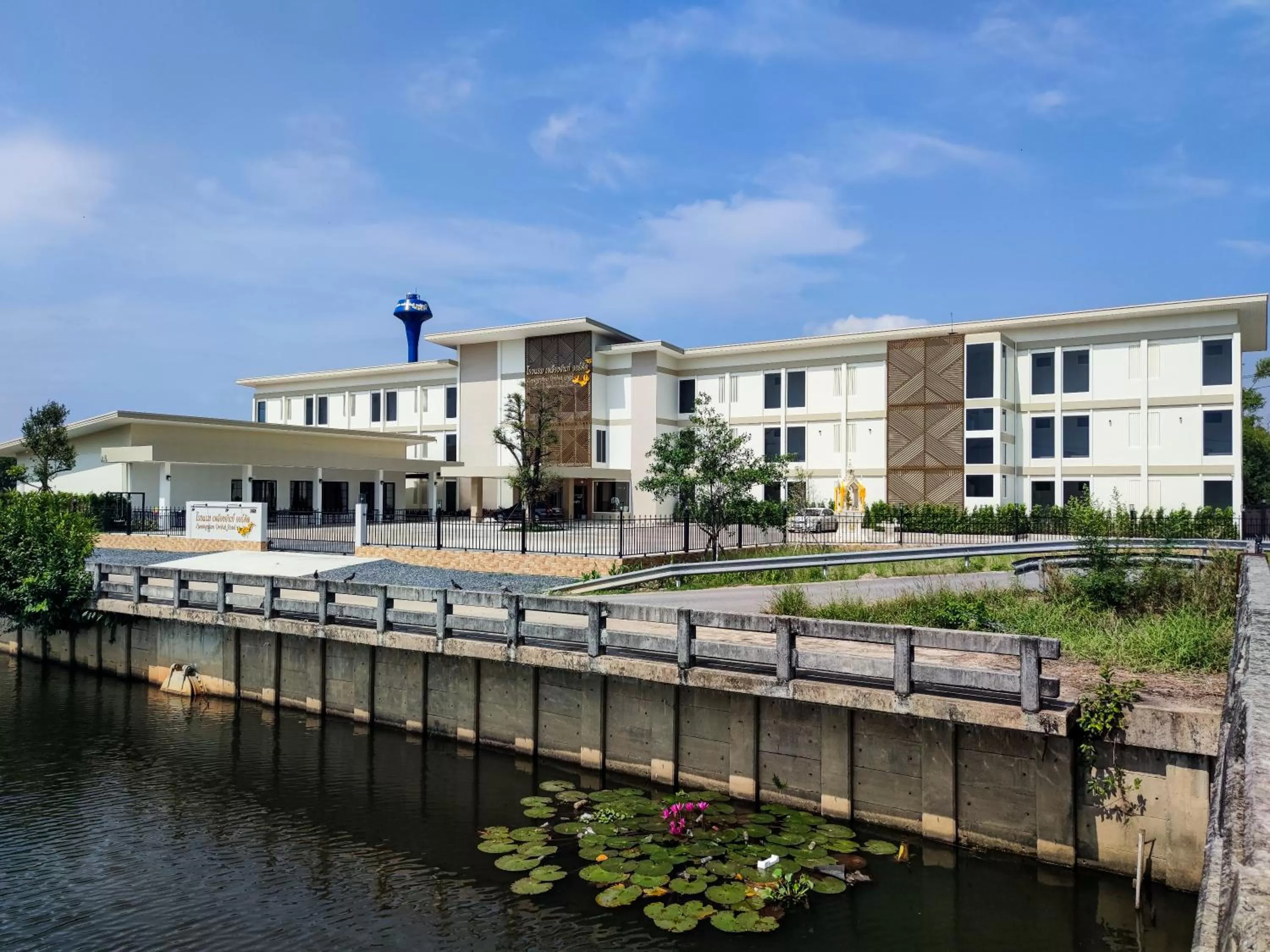 Property building in Lueangchan Orchid Hotel