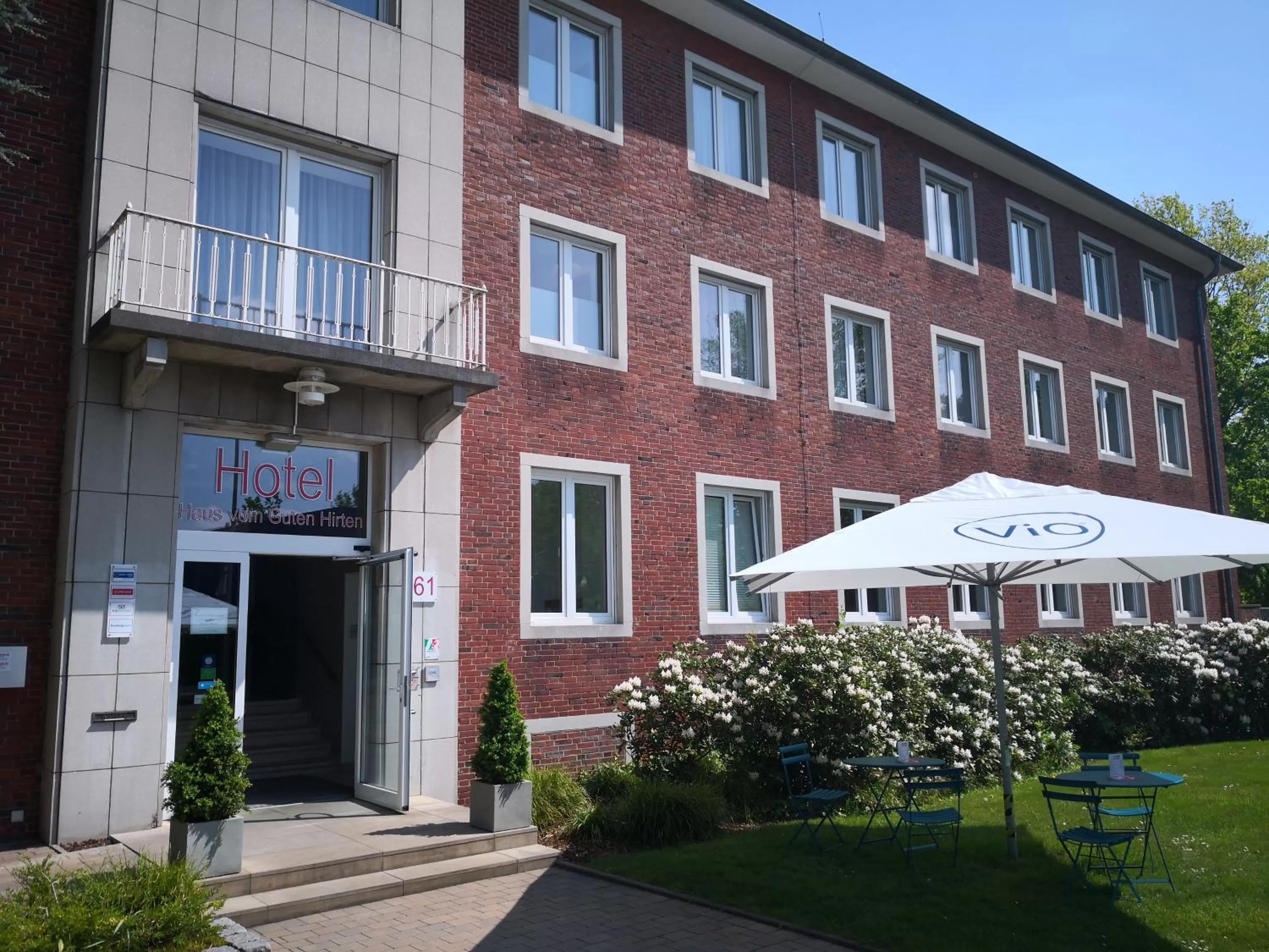 Facade/entrance in Hotel Haus vom Guten Hirten