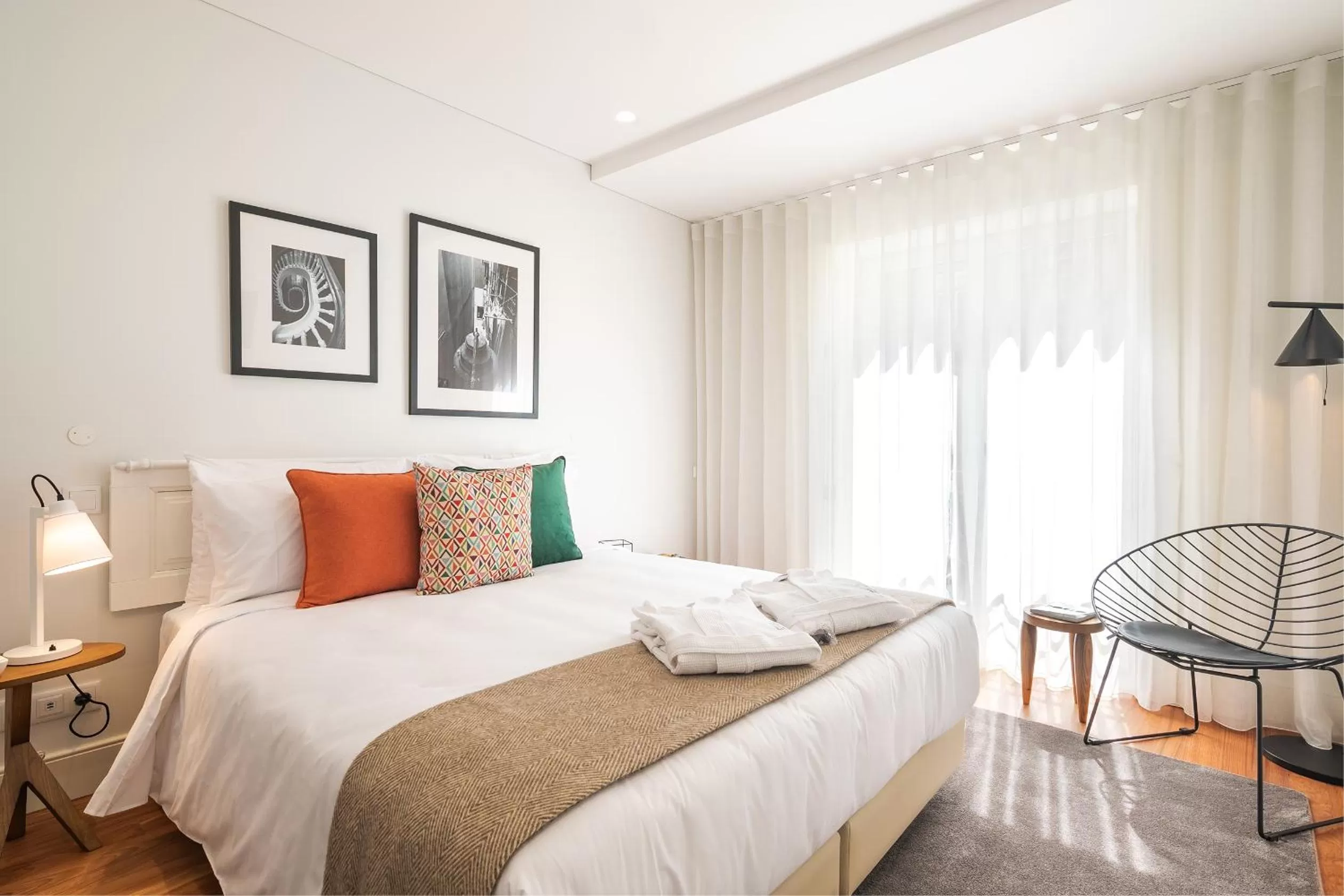 Bed in Porto River Infante