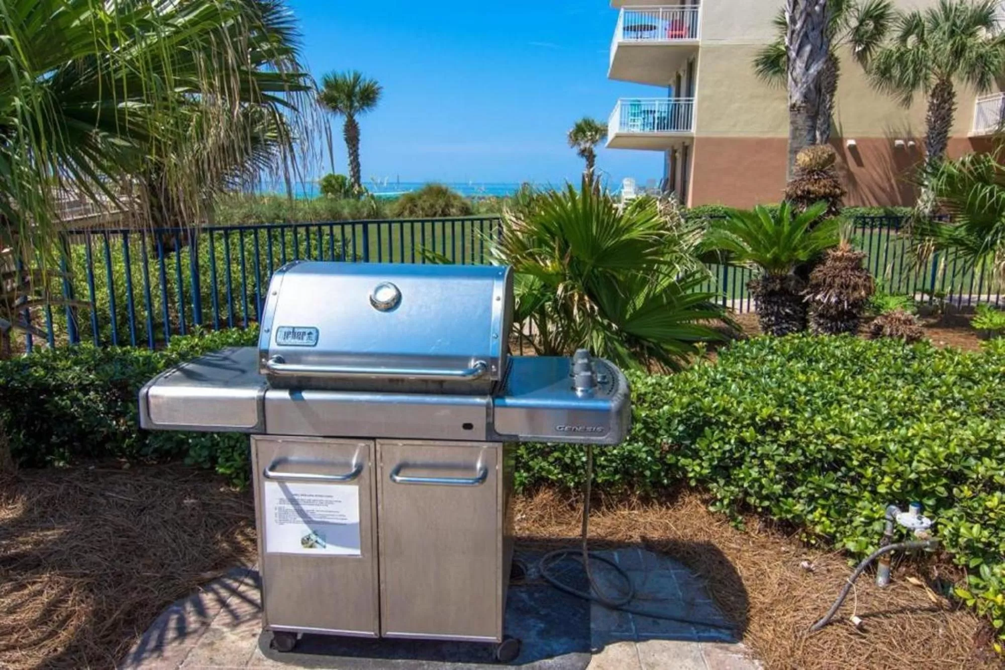 BBQ facilities in Waterscape Resort by Tufan