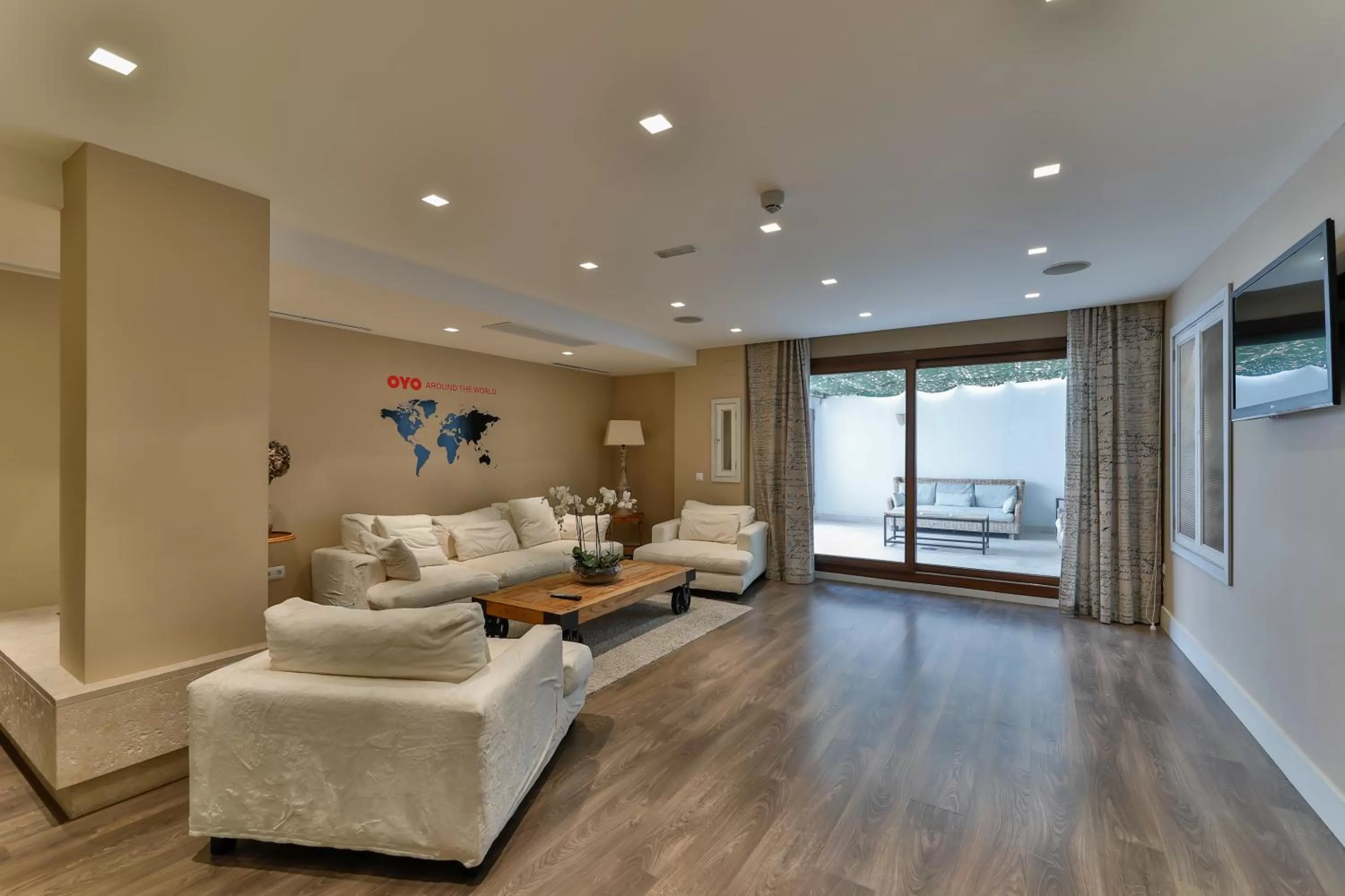 Lobby or reception in Hotel Altora