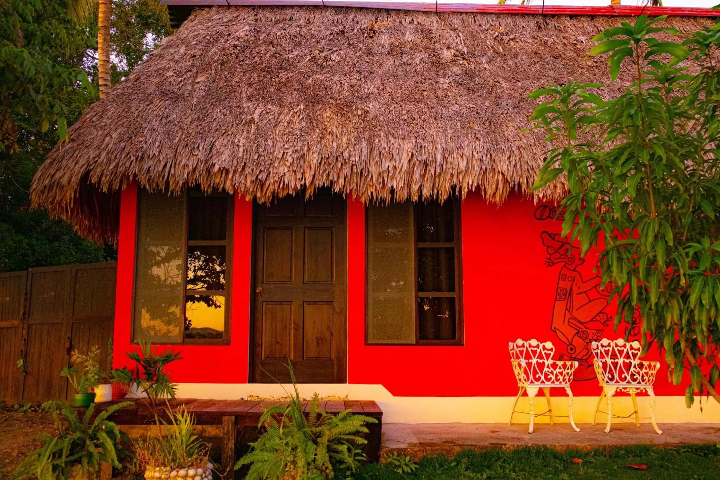 Facade/entrance in Mayan Spirit