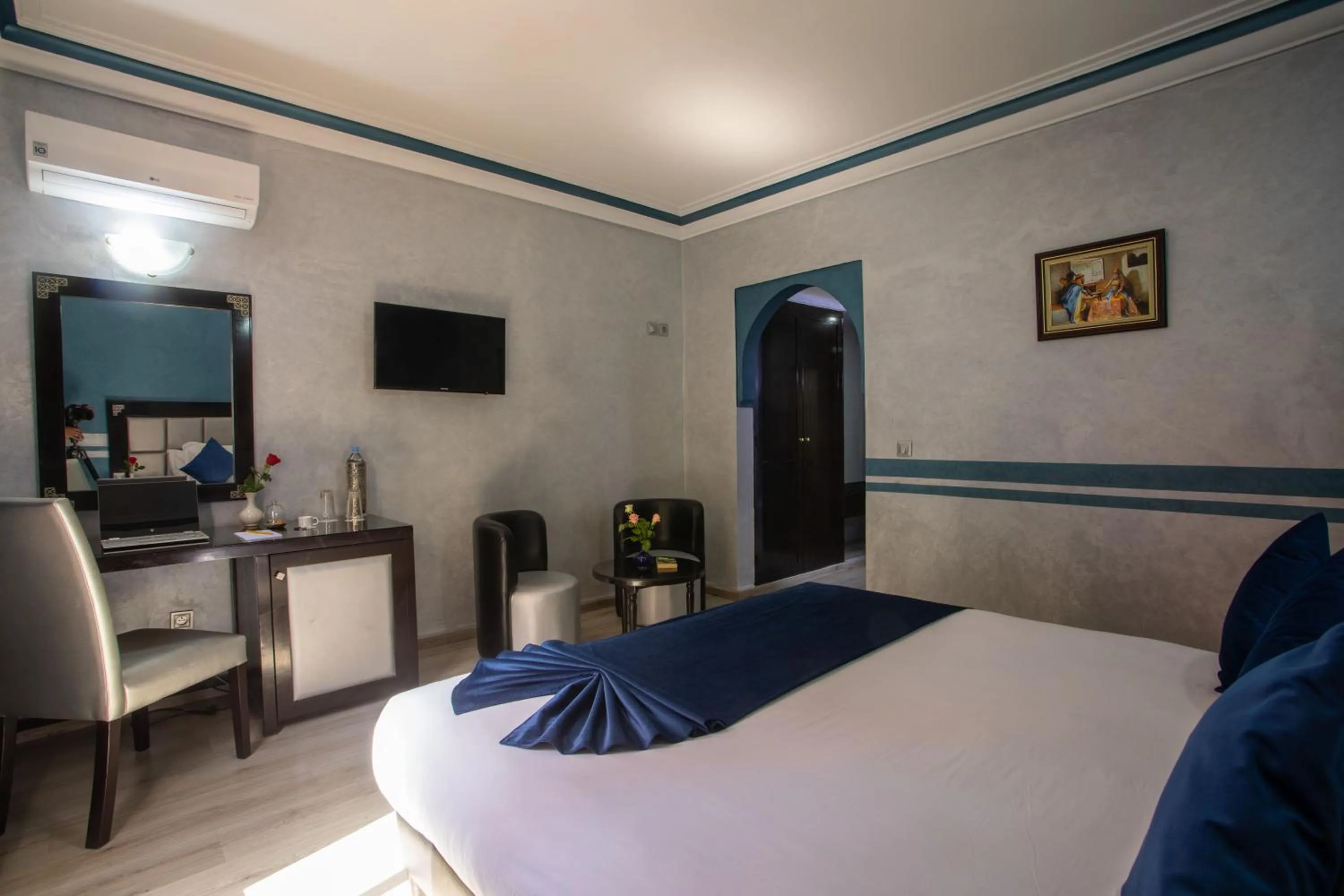 Bed in Hotel Meriem Marrakech